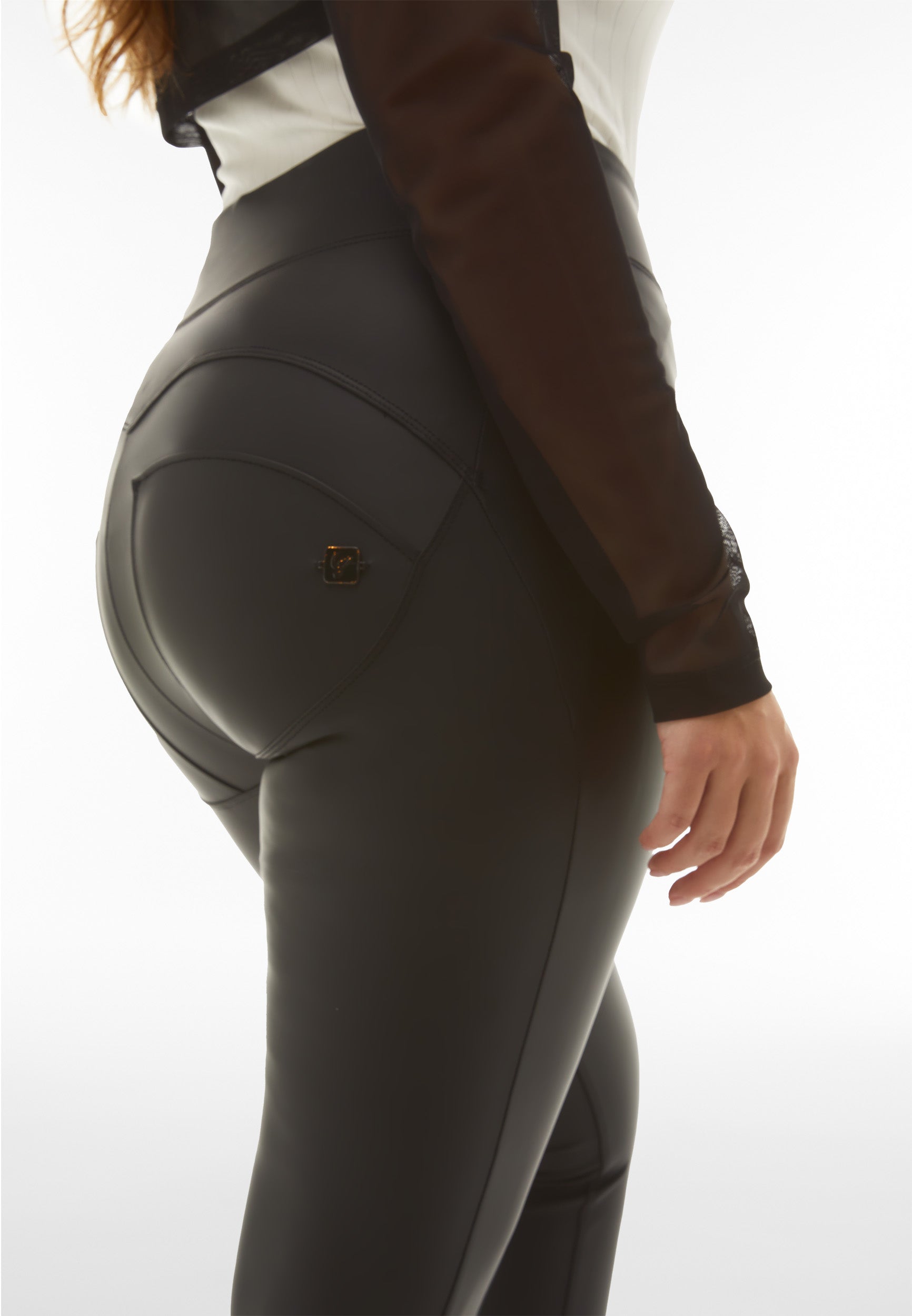 freddy-pantalon-wr-up-similicuir-lamin-push-up-skinny image 4