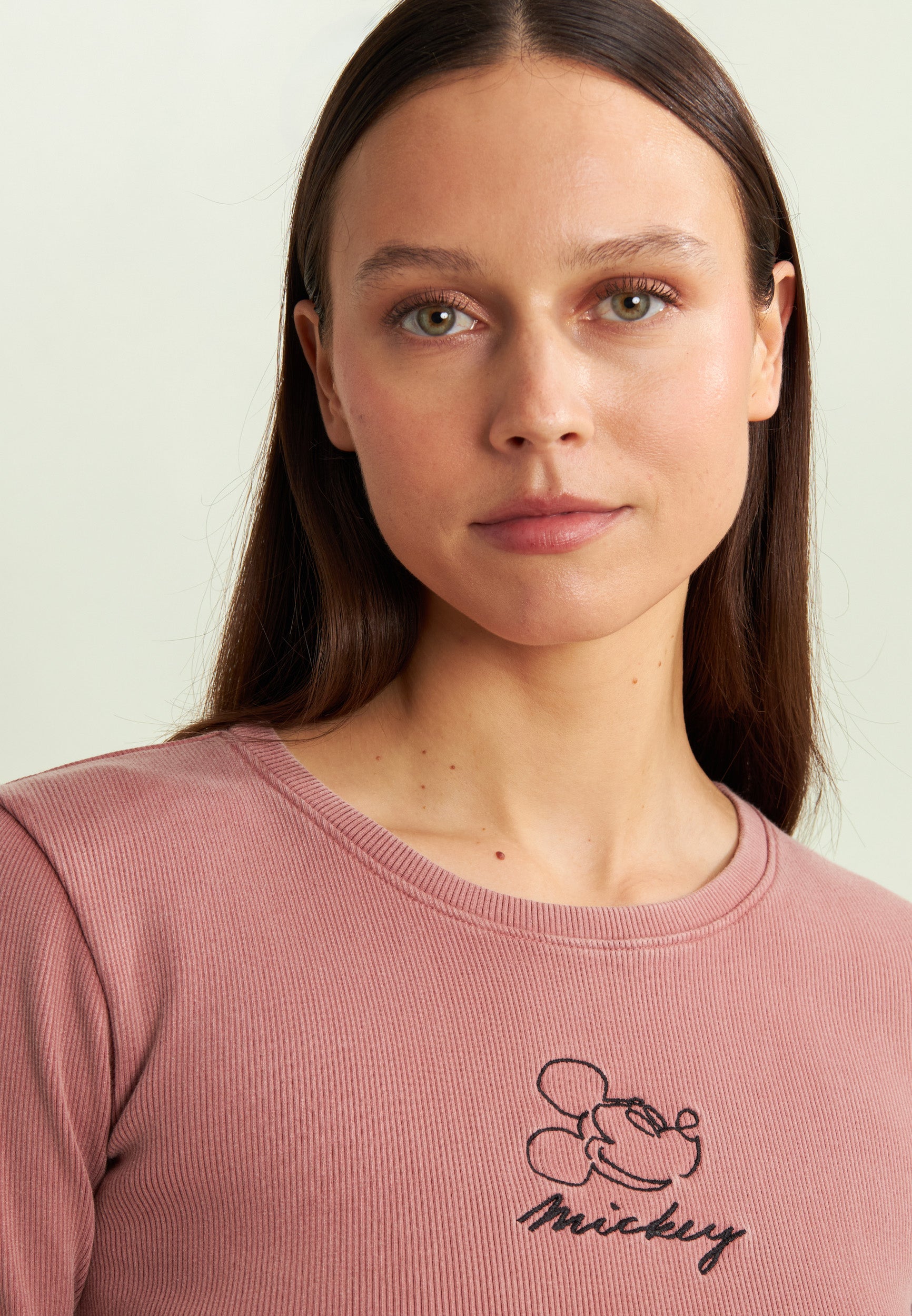 freddy-t-shirt-cropped-femme-manches-longues-disney image 4
