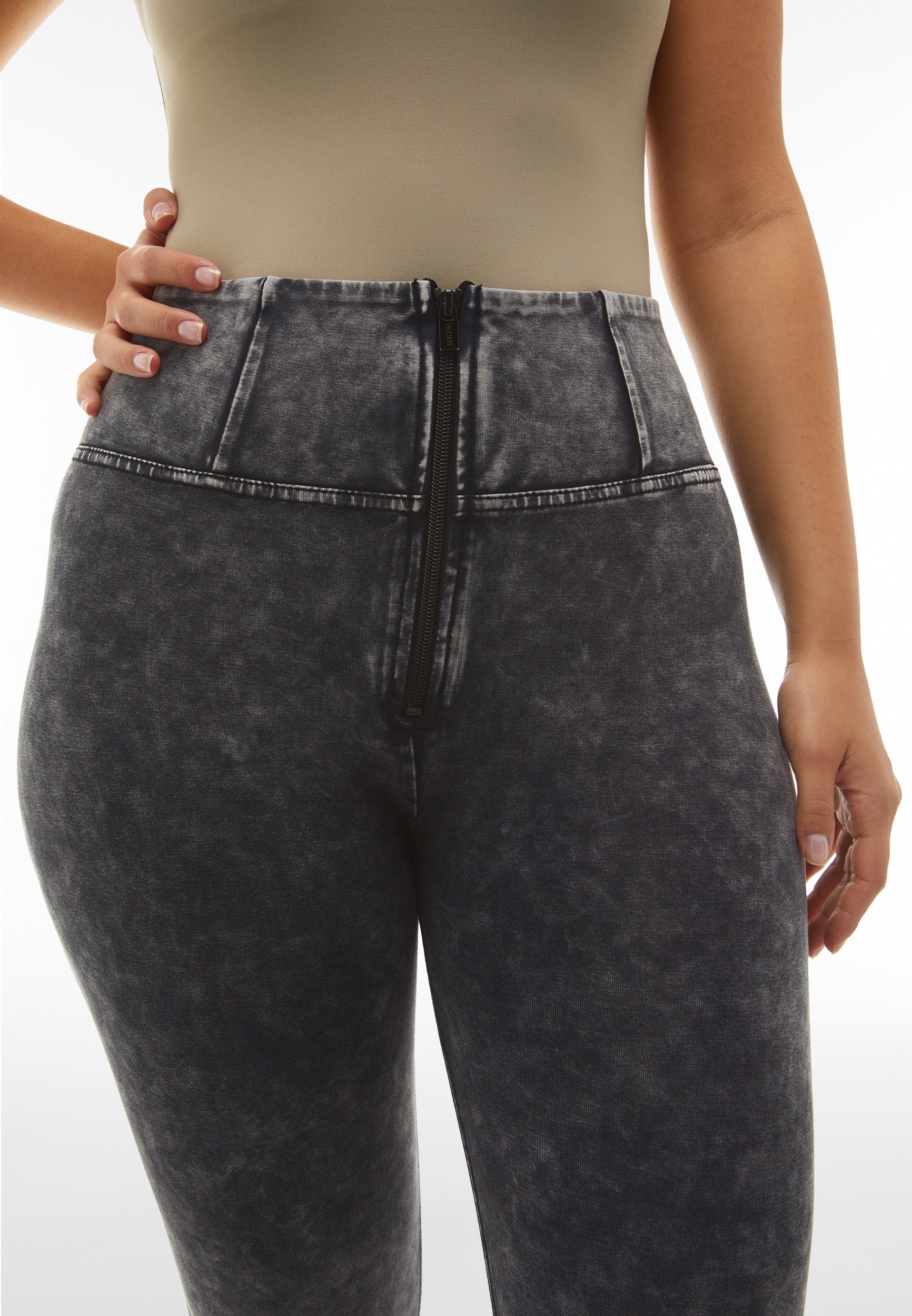 freddy-pantalon-push-up-wr-up-7-8-superskinny-taille-haute-bleached image 4
