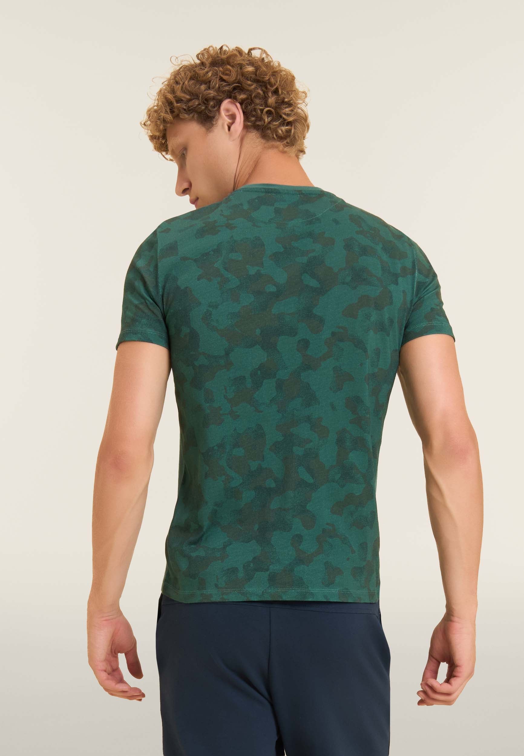 freddy-t-shirt-camouflage-c-ur-logo-fond-uni-coton image 3