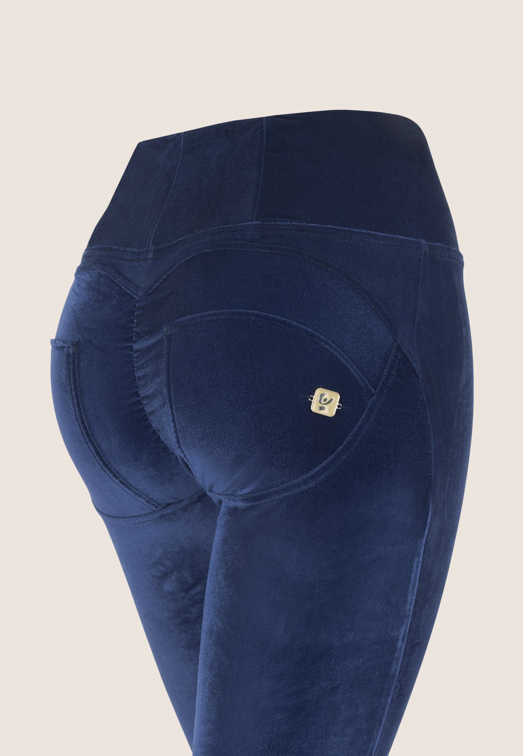 pantalon-freddy-wr-up-superskinny-taille-haute-effet-velours image 3