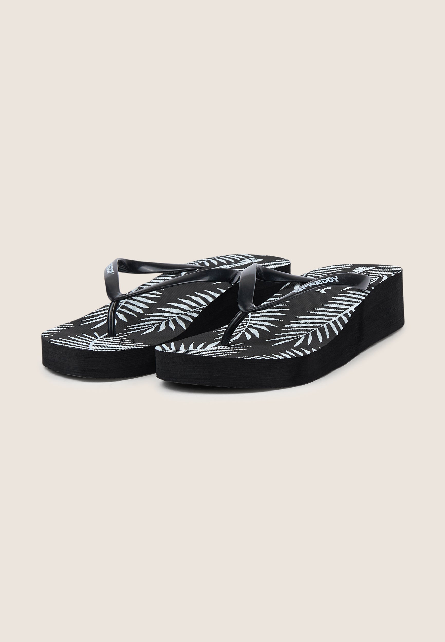 freddy-tongs-platform-femme-tropical-logos image 2