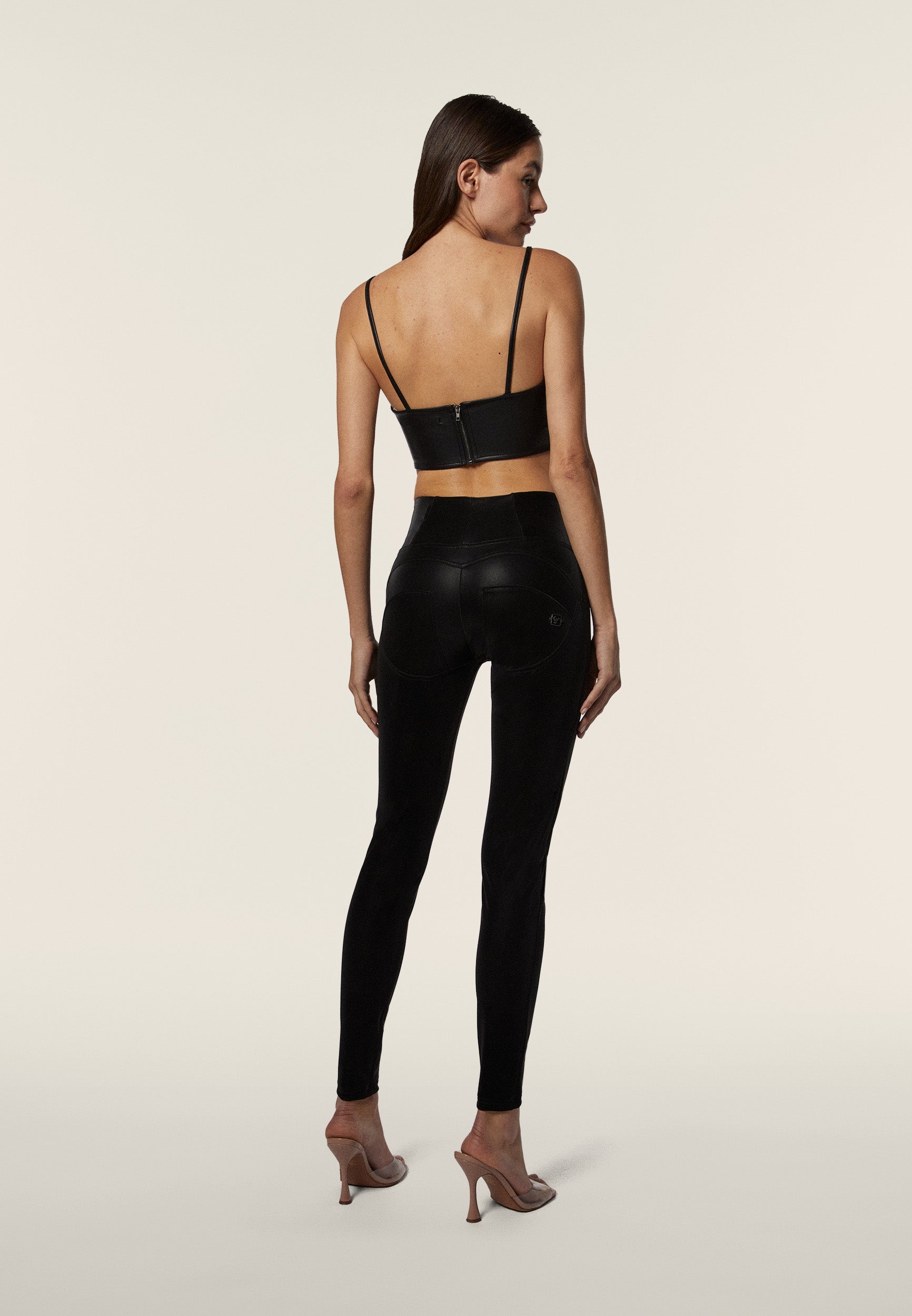 pantalon-freddy-wr-up-effet-cuir-brillant-taille-haute image 3