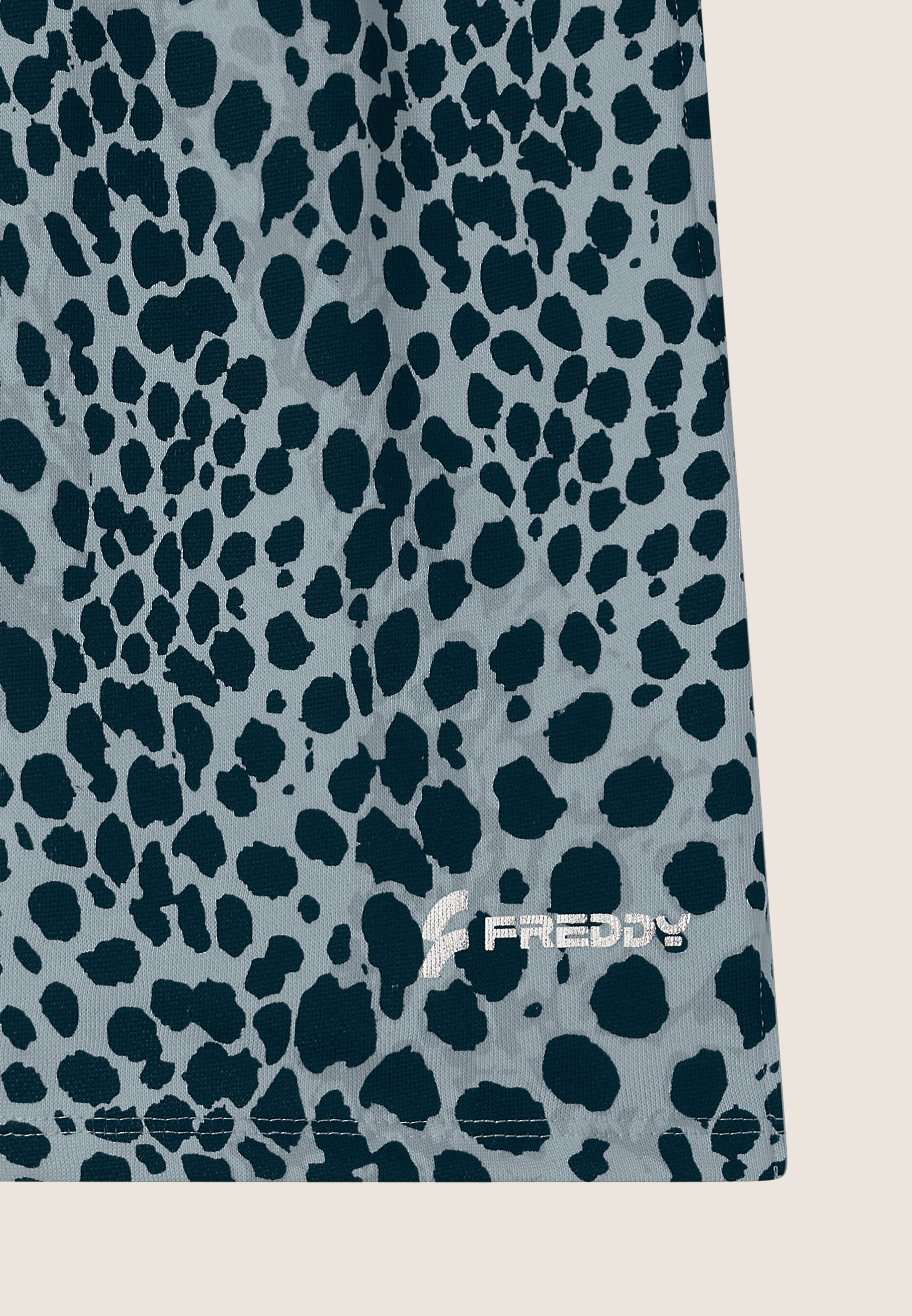 freddy-short-regular-fit-french-terry-imprim-animalier image 7