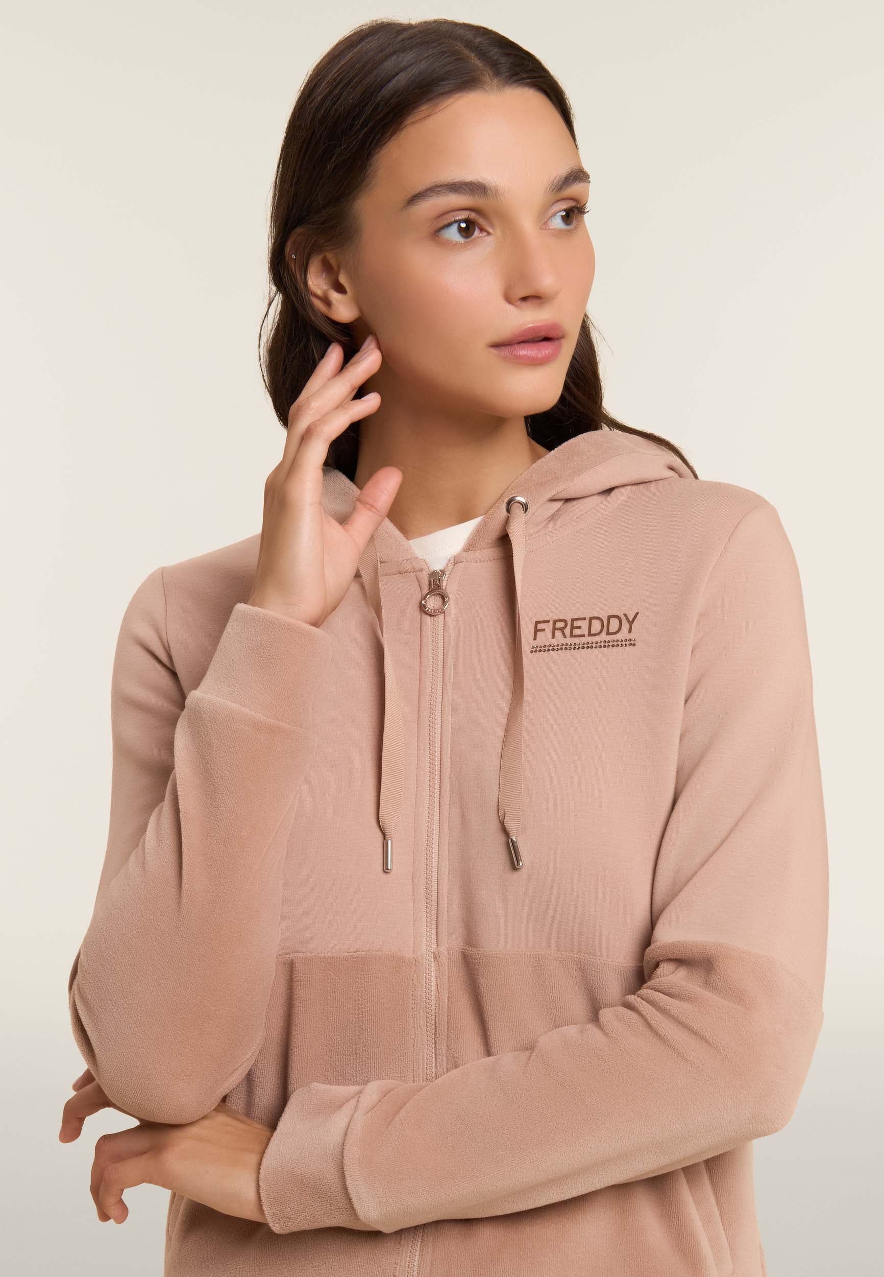 freddy-sweat-femme-capuche-zip-velours-strass-bicolore image 4