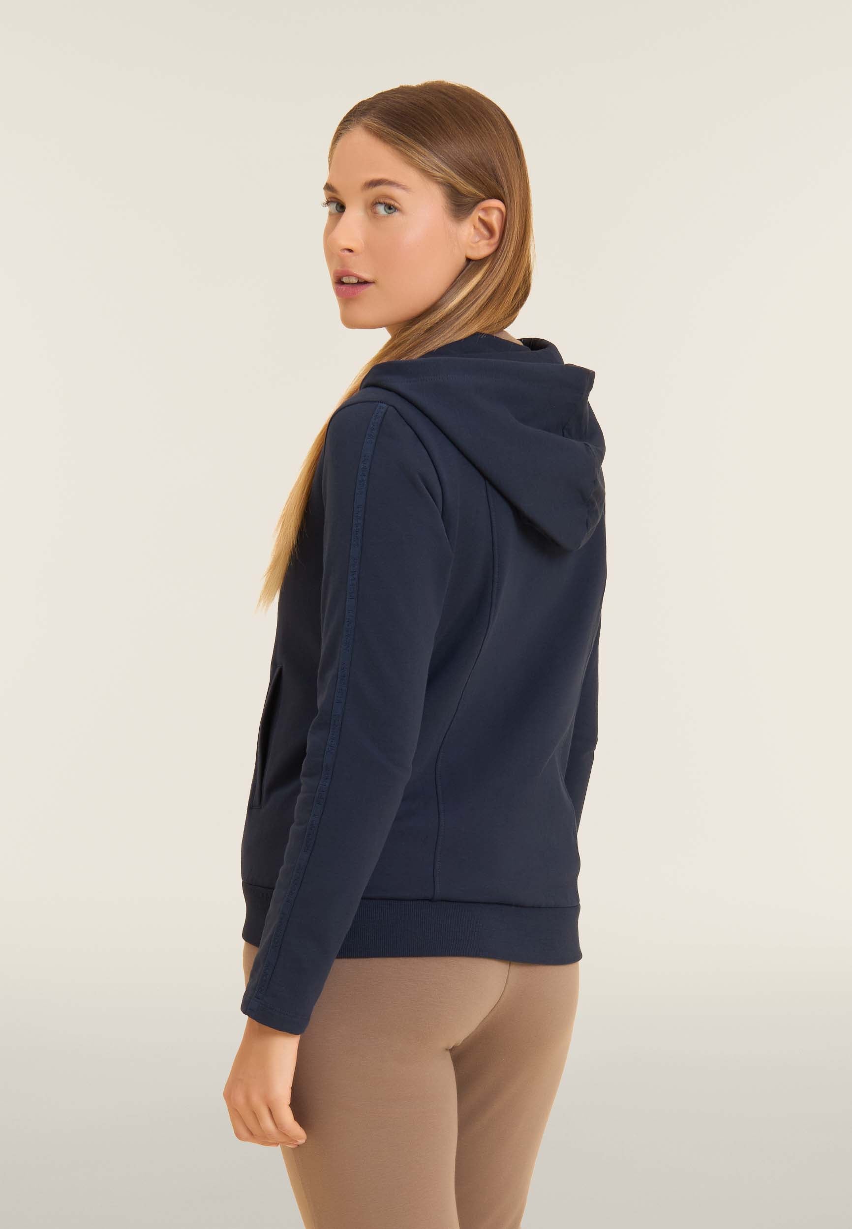 freddy-sweat-femme-zip-capuche-bande-logot-e-strass image 3