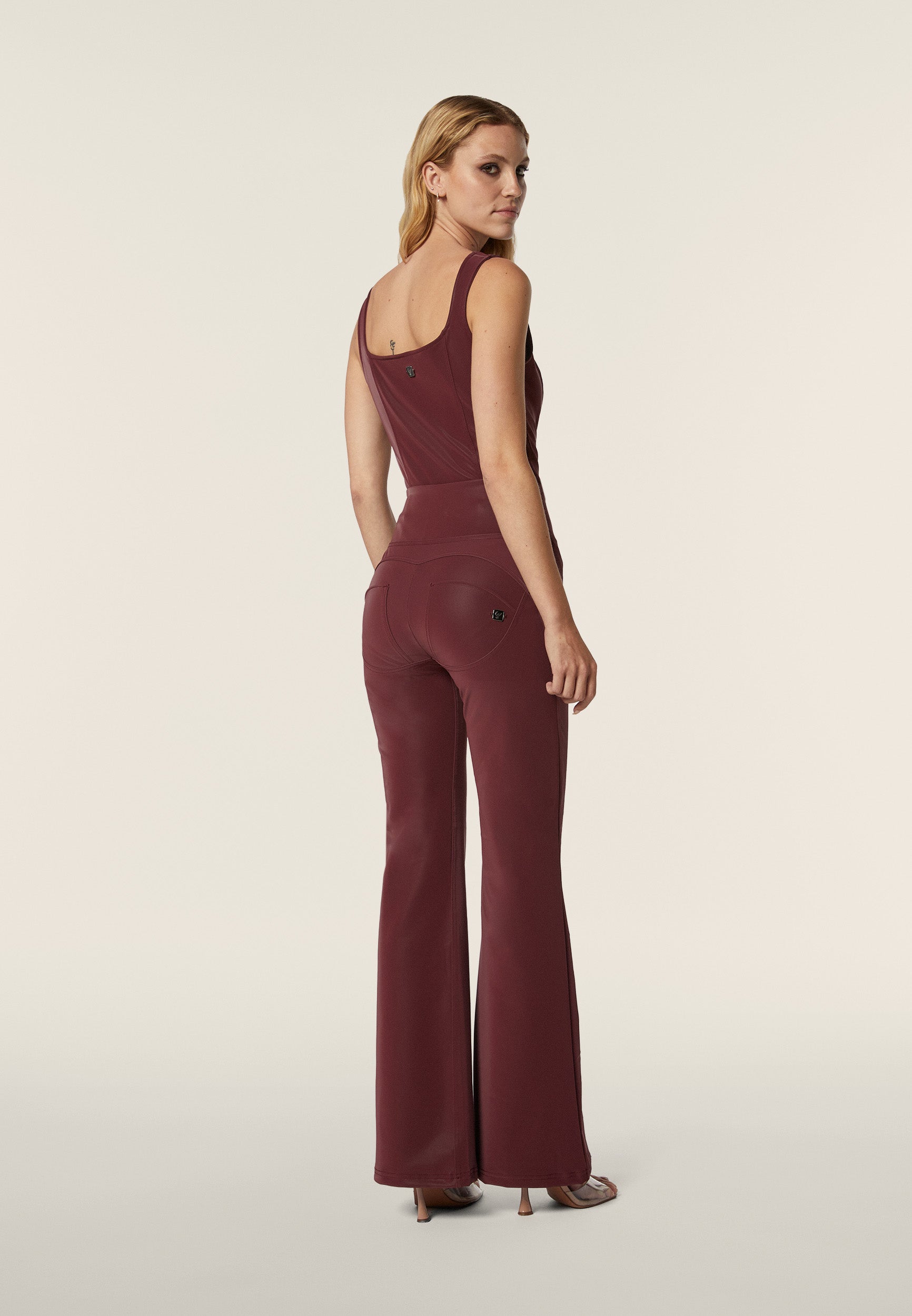 freddy-wr-up-pantalon-super-flare-similpelle-lucide image 3