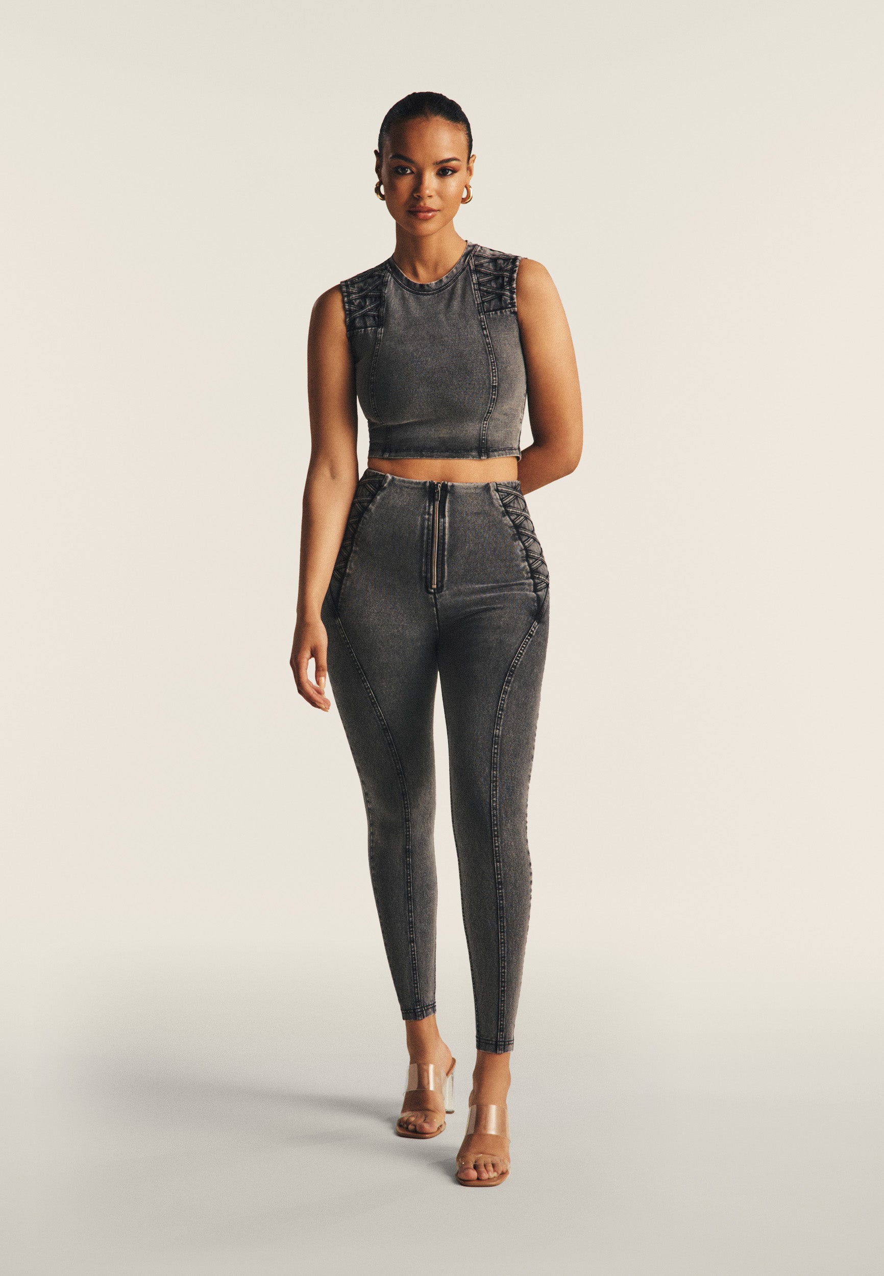 freddy-top-cropped-femme-effet-denim-coton-bio-paules-d-cor-es image 2
