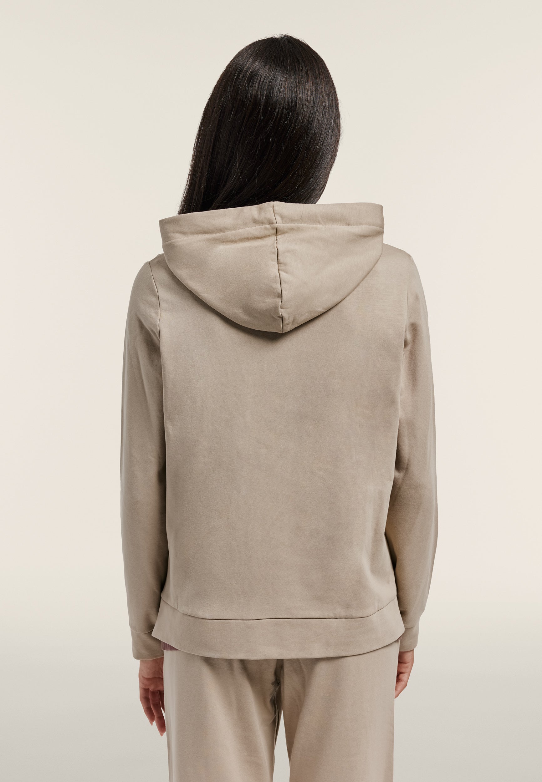 freddy-sweat-capuche-femme-fond-asym-trique-maxi-logo-dor image 3