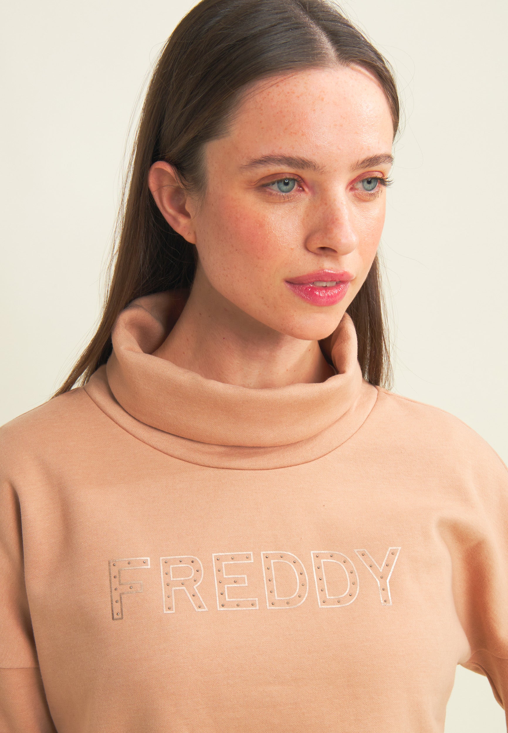 freddy-surv-tement-femme-col-r-versible-logo-clout image 4