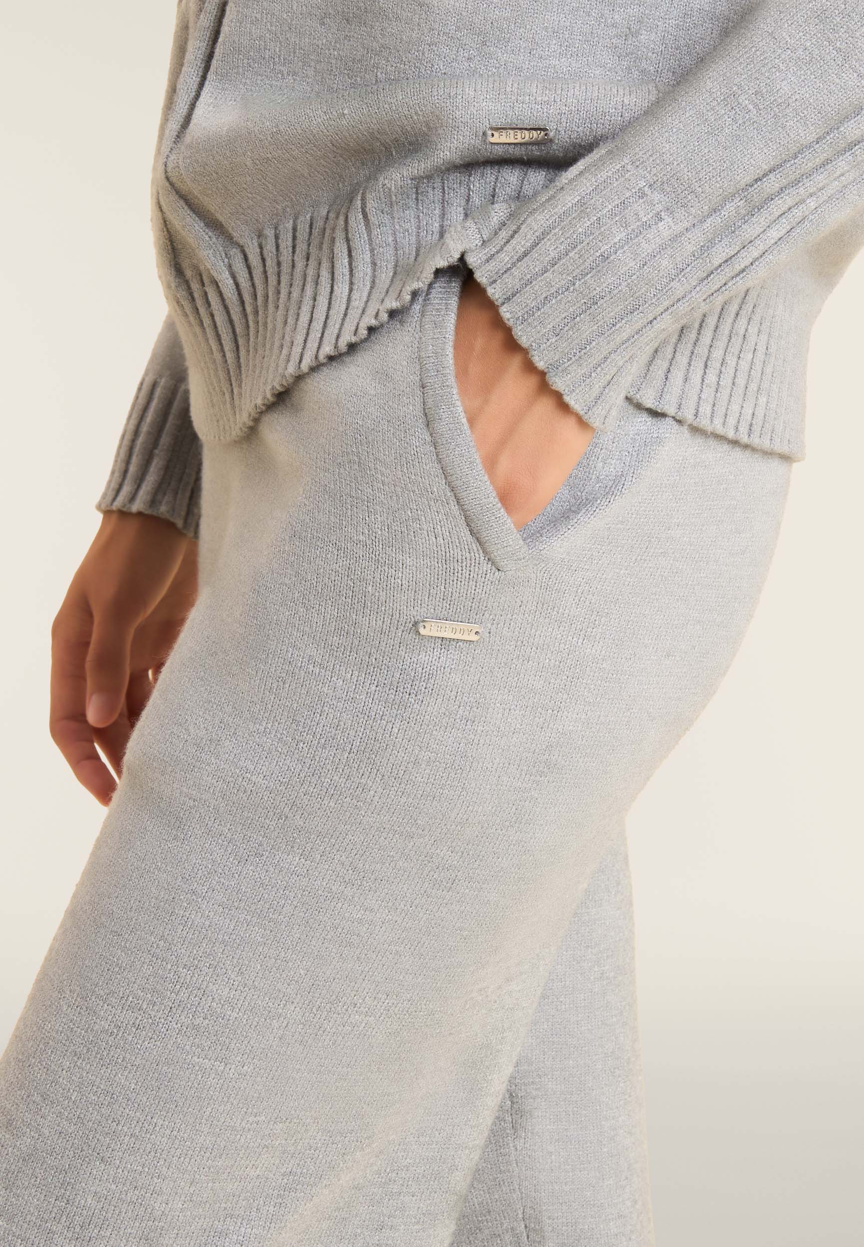 freddy-pantalon-femme-jambe-droite-tricot-avec-coulisse image 4