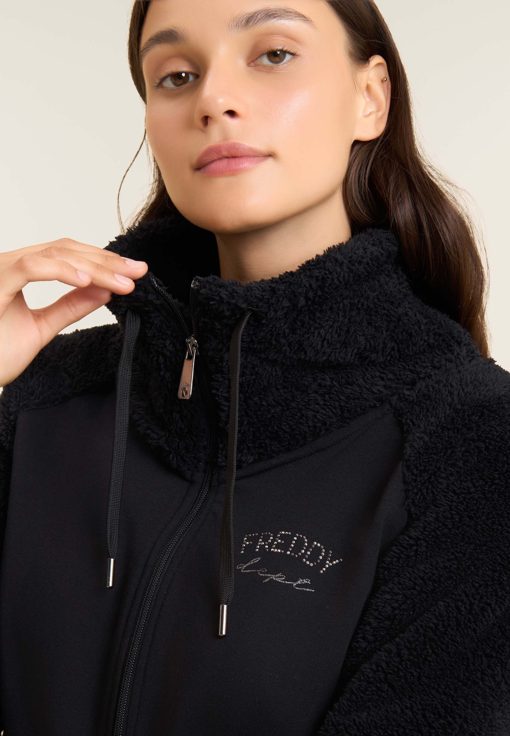 freddy-sweat-femme-zip-col-haut-manches-et-col-sherpa image 3