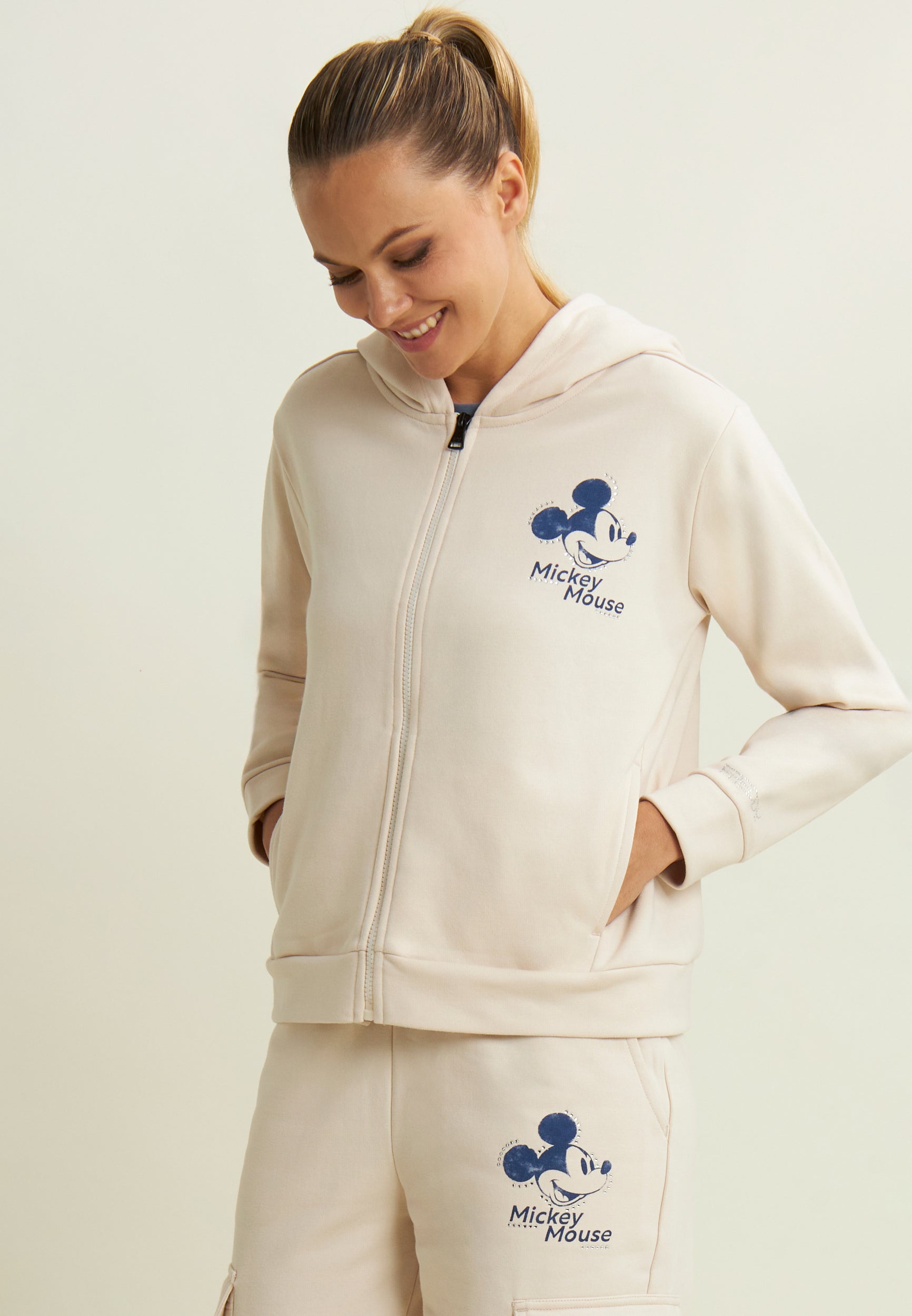 freddy-sweat-zipp-femme-capuche-graphique-mickey-mouse image 1