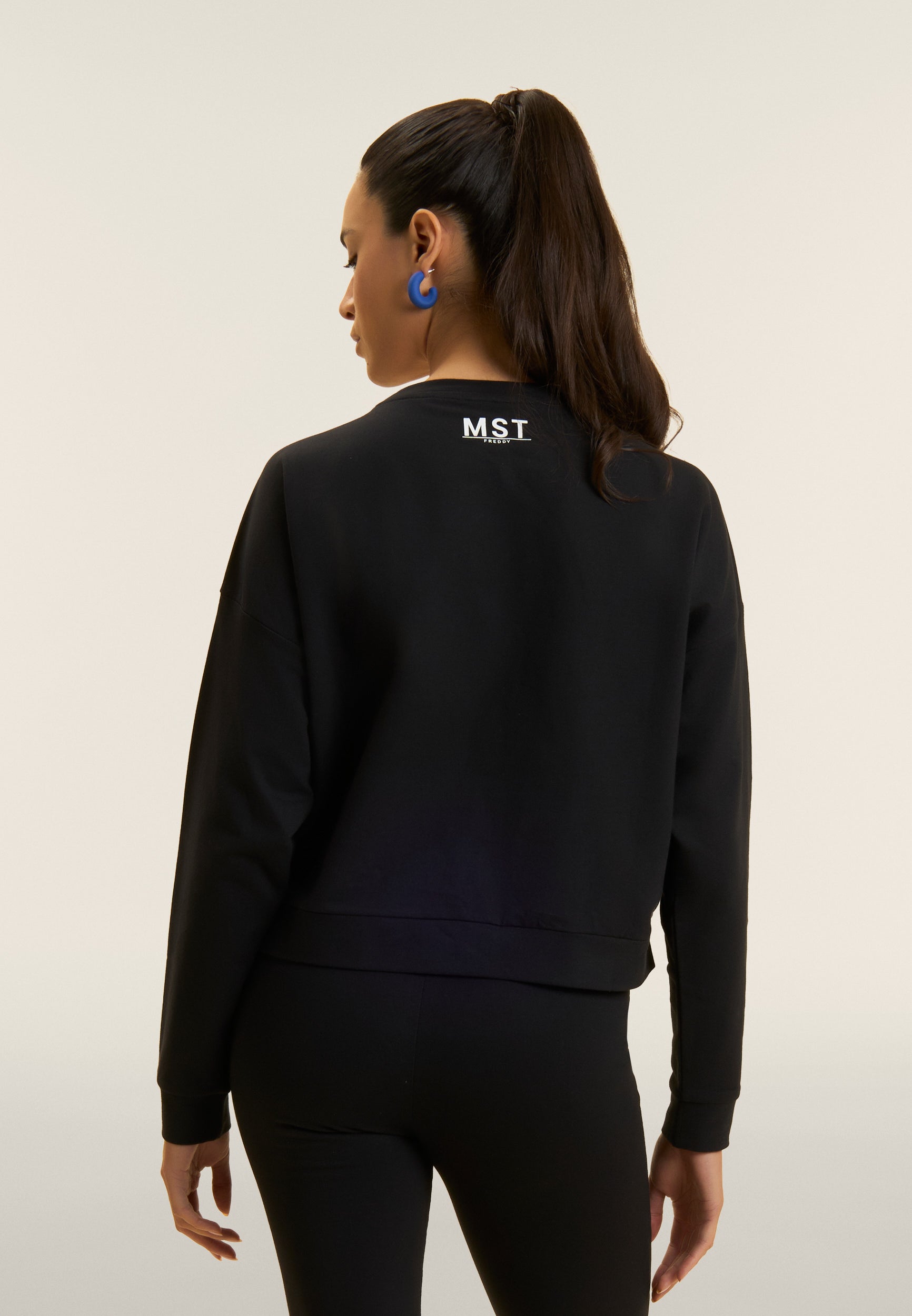 freddy-mst-sweat-col-rond-cropped-maxi-logo image 3