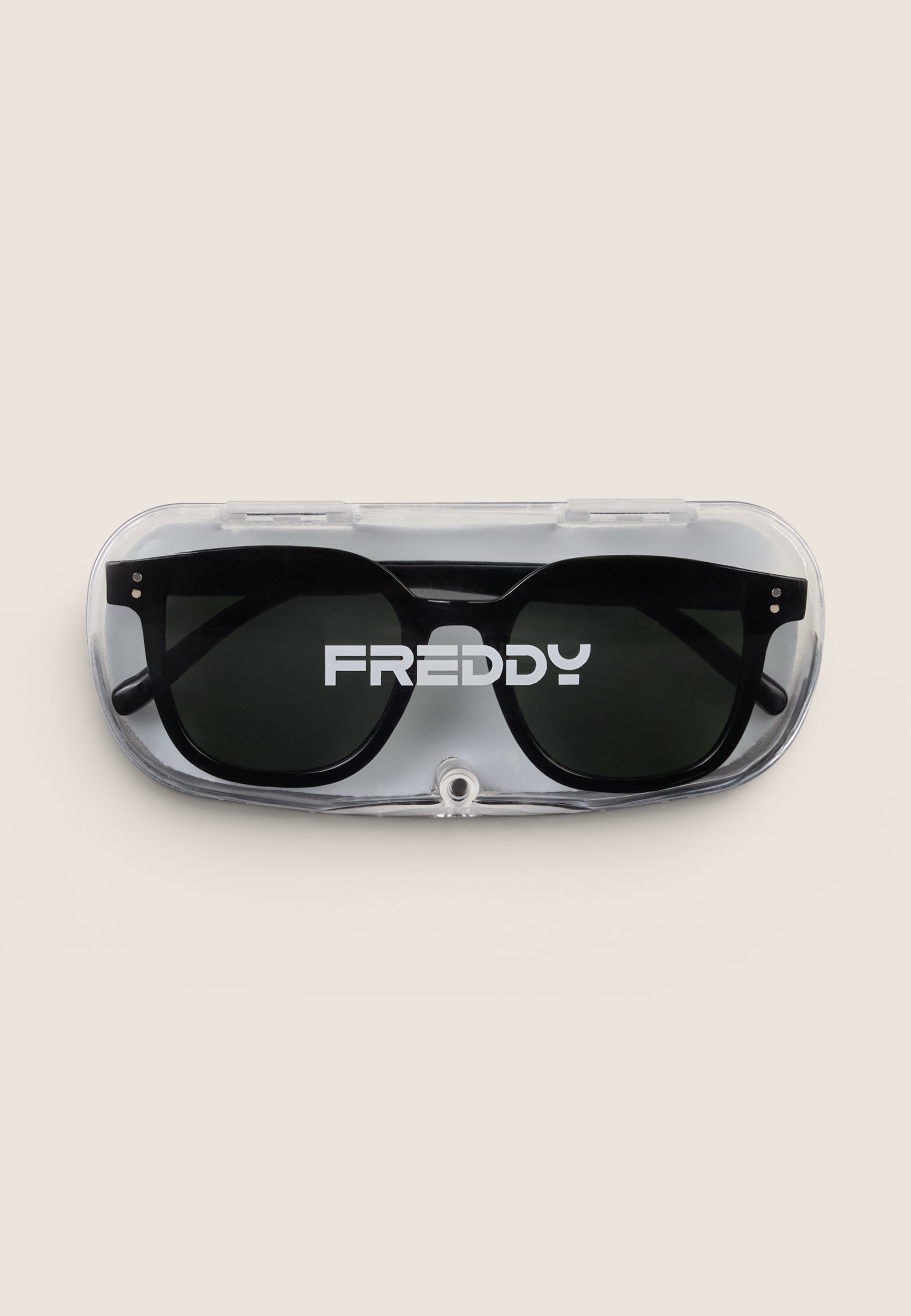 freddy-lunettes-de-soleil-unisexe-noires-logo-uv400-cat-3 image 4