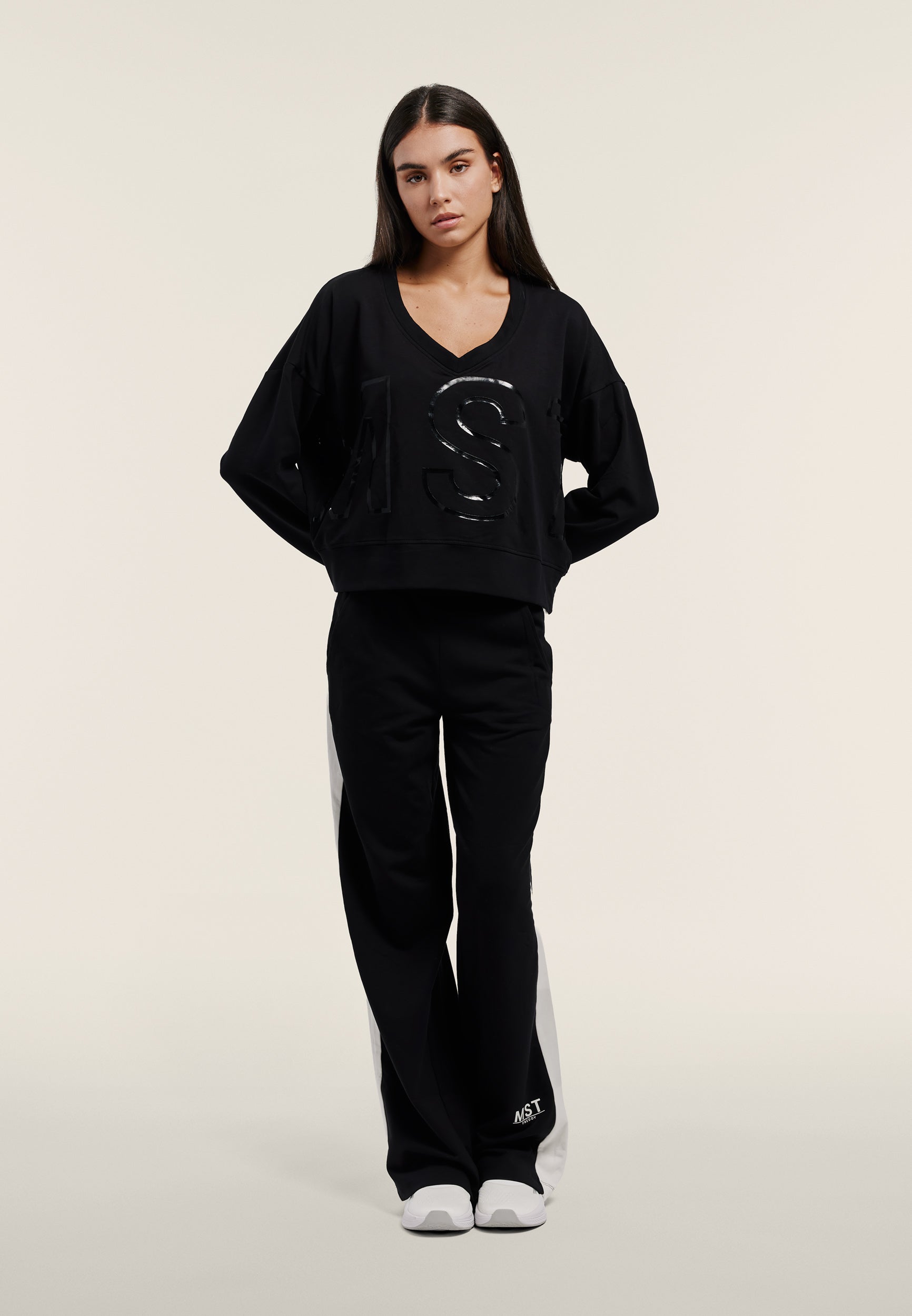 freddy-wr-up-sweat-cropped-col-v-maxi-logo-femme image 2