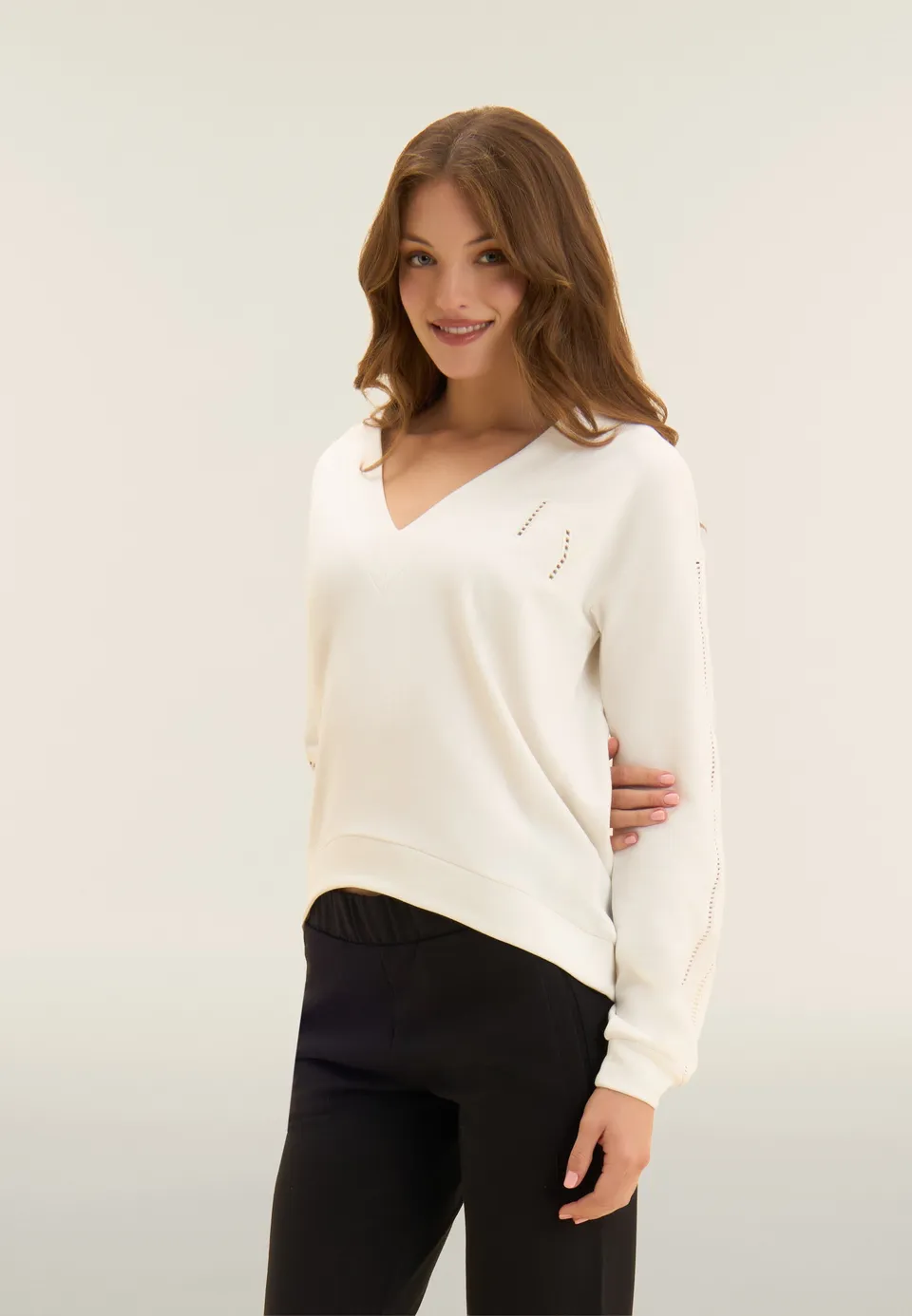 freddy-sweat-col-v-femme-french-terry-broderie-fy image 1