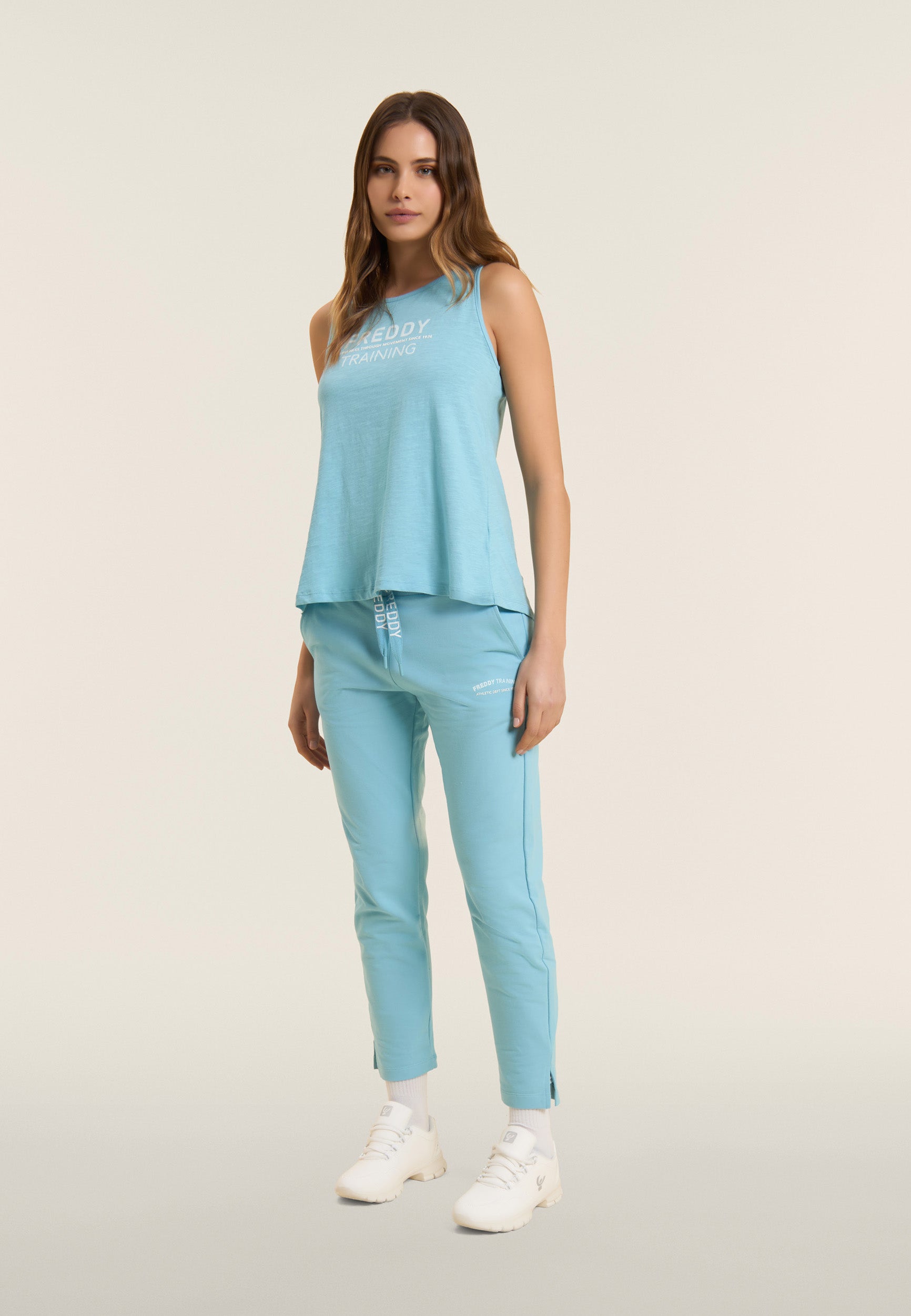 freddy-pantalon-7-8-fentes-lat-rales-french-terry-logo image 5