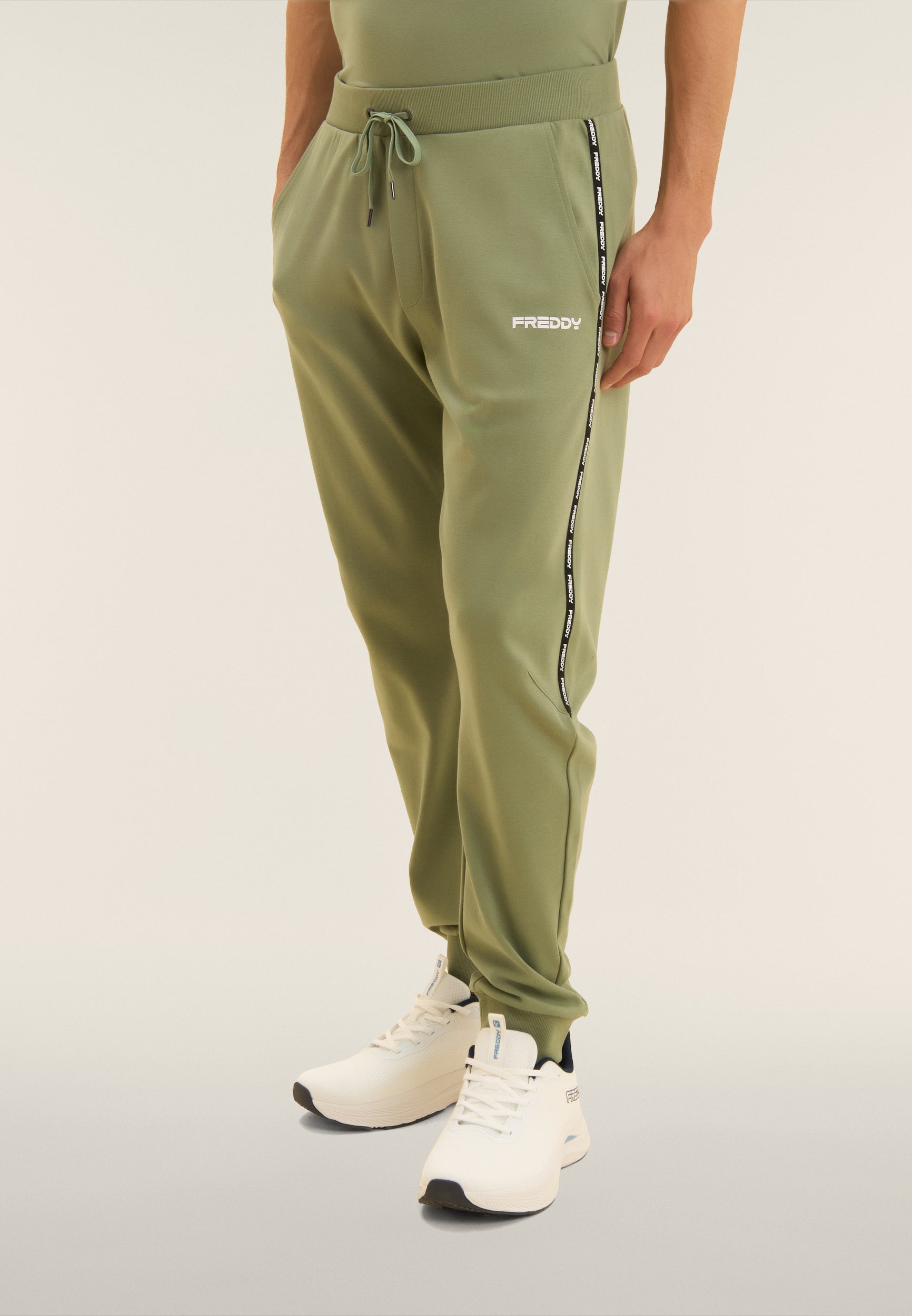 freddy-pantalon-sport-coton-insert-logot-lat-ral image 1
