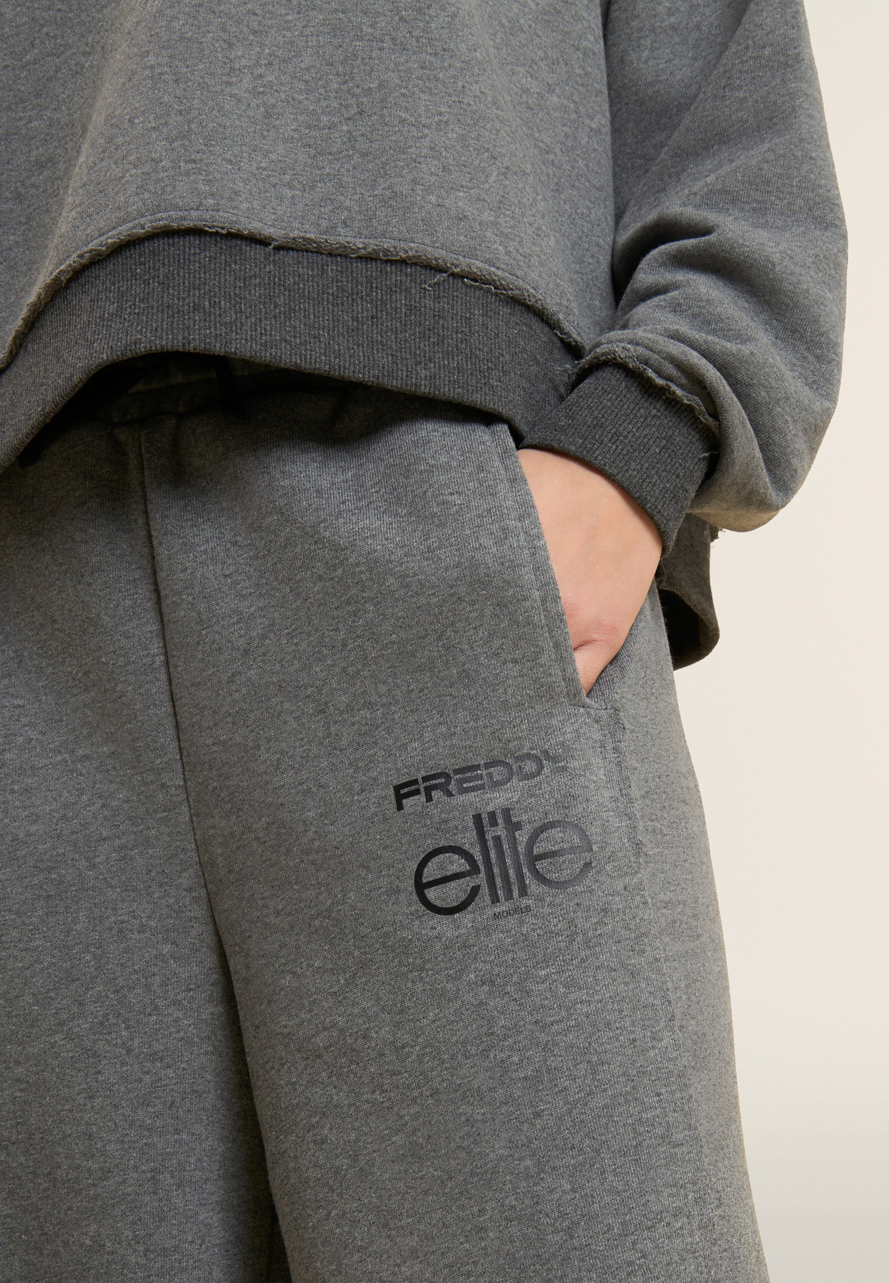 freddy-x-elite-pantalon-sport-m-lange-jambe-balloon-femme image 4