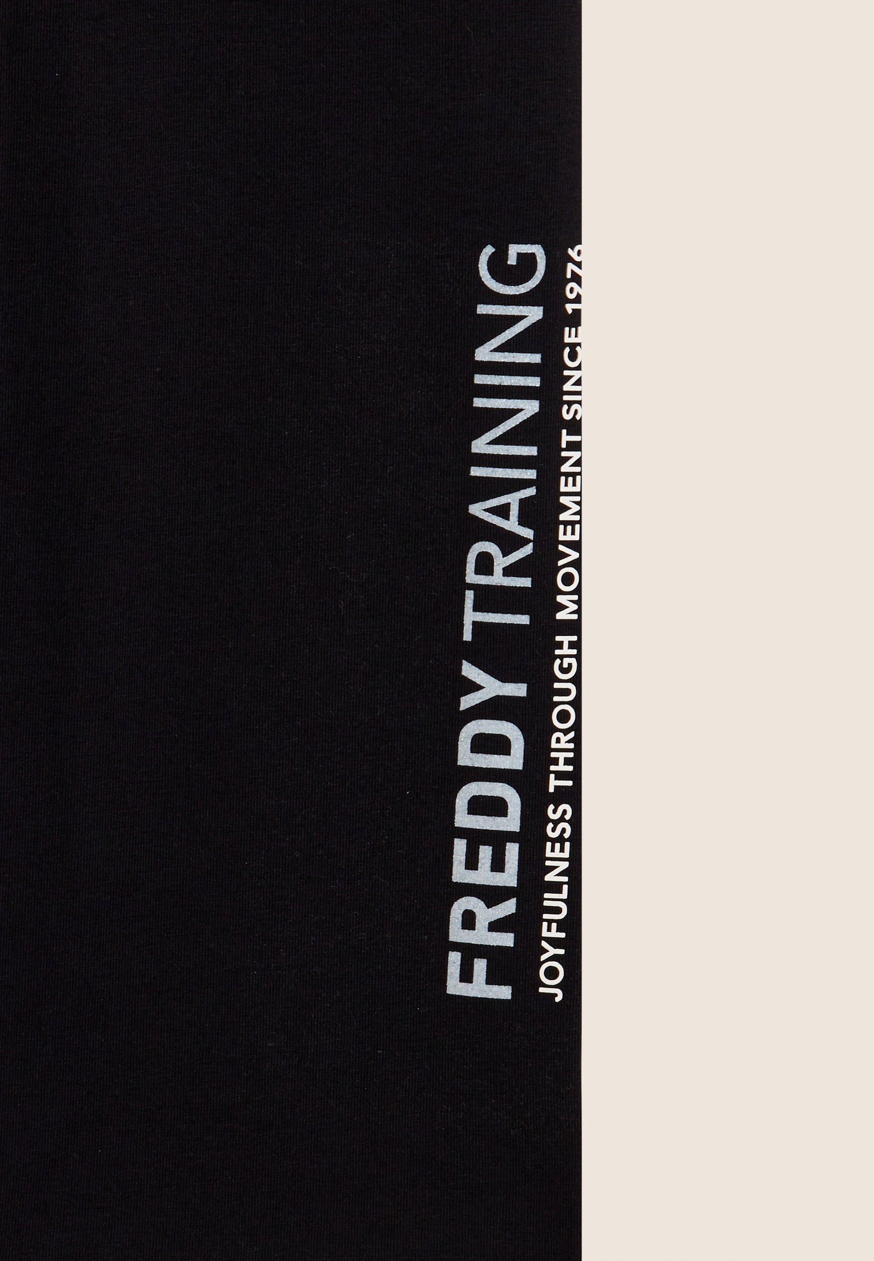freddy-legging-corsaire-femme-logo-glitter image 8