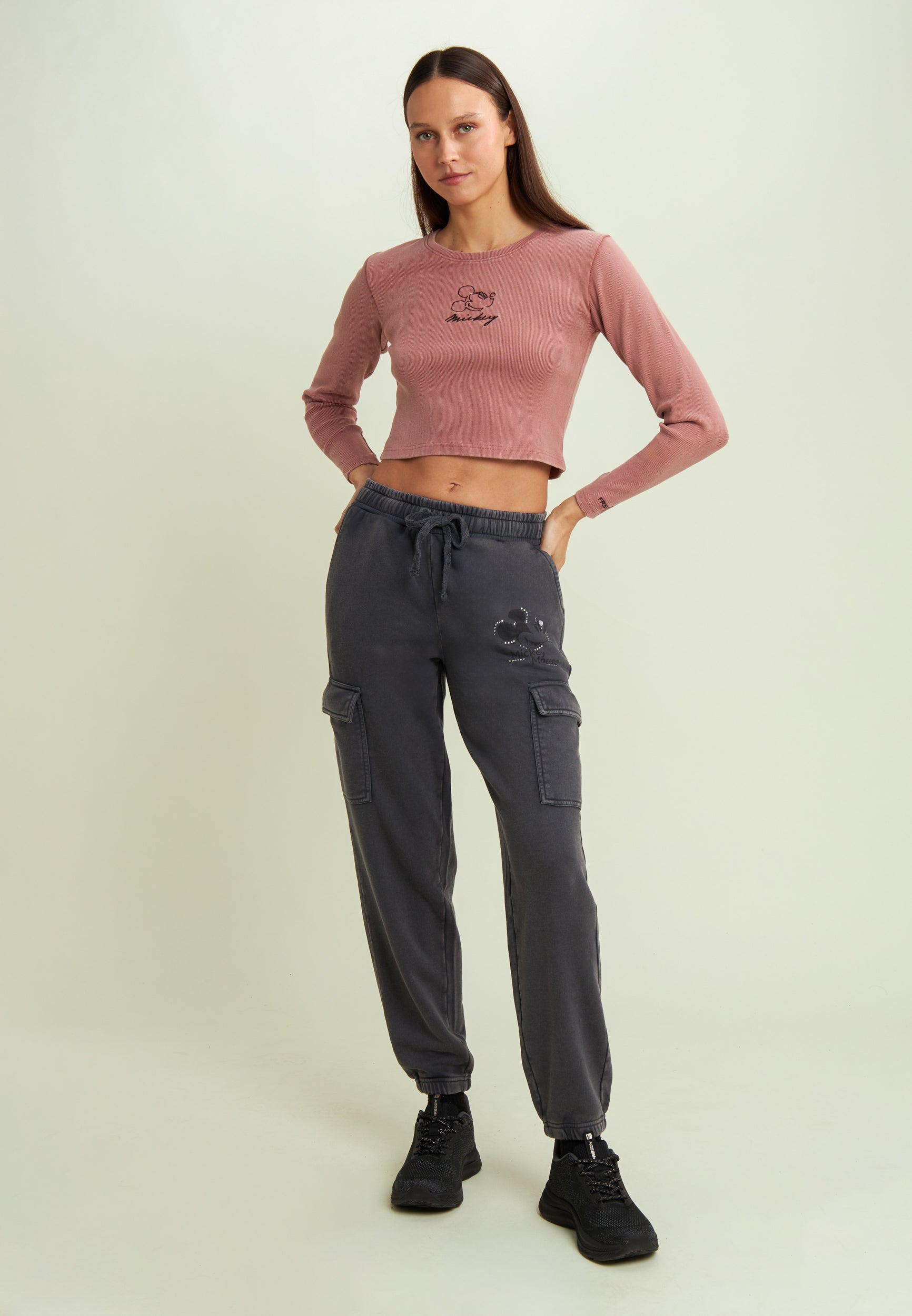 freddy-pantalon-cargo-french-terry-disney-mickey image 2
