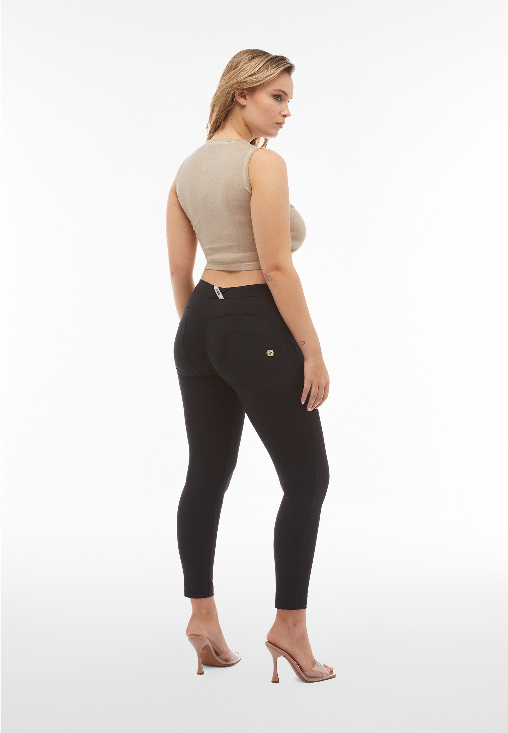 freddy-pantalon-push-up-wr-up-7-8-tissu-bioactif image 3
