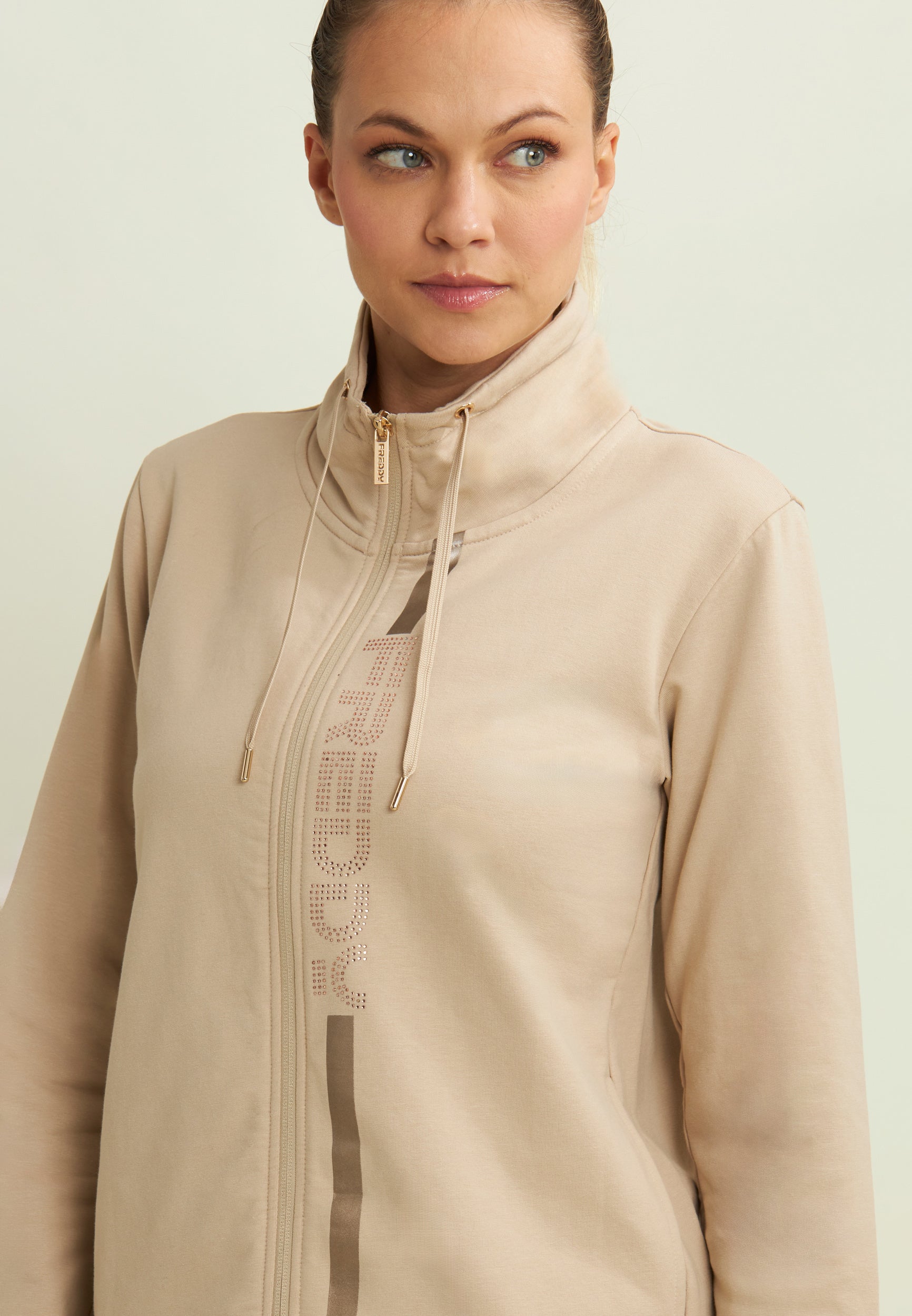 freddy-sweat-femme-full-zip-col-haut-logo-strass-or image 3