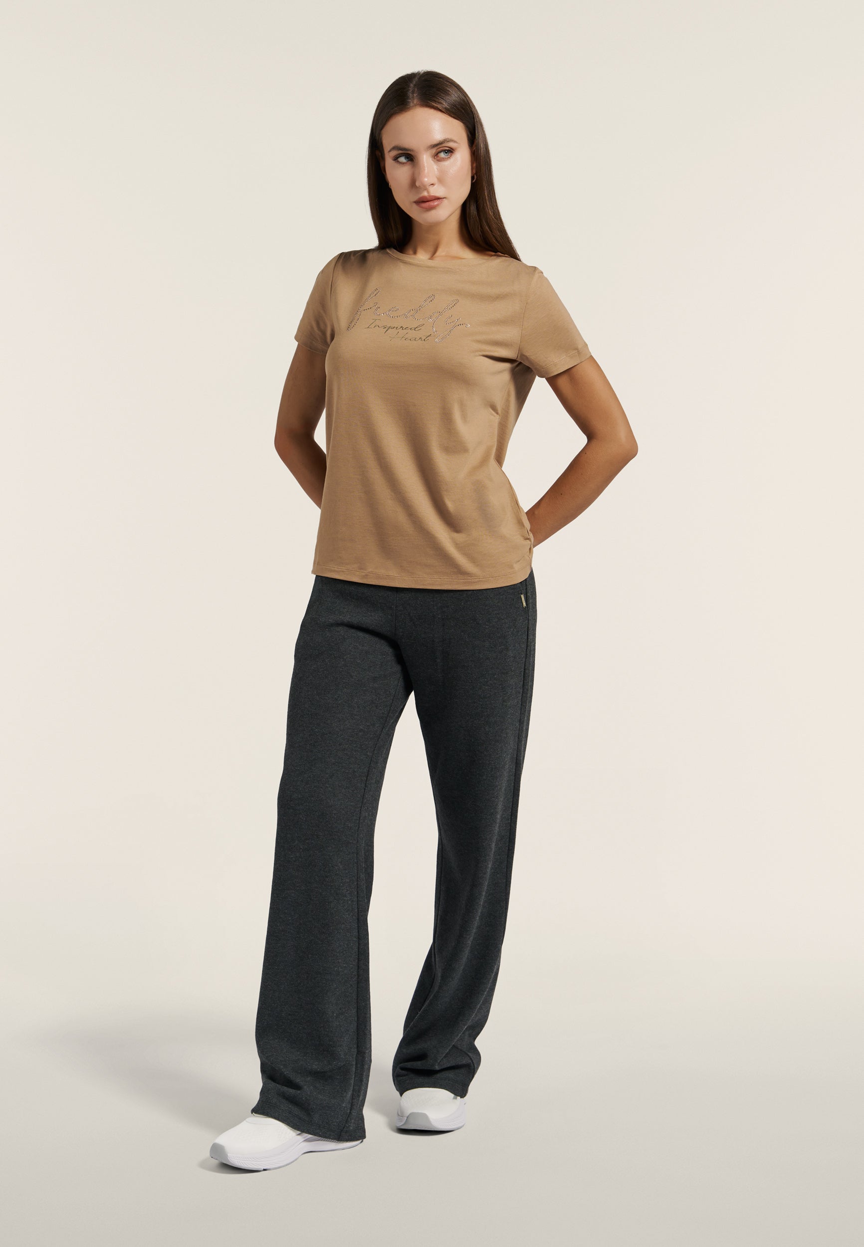 freddy-t-shirt-femme-col-rond-inspired-heart-dor-jersey-coton-et-modal image 2