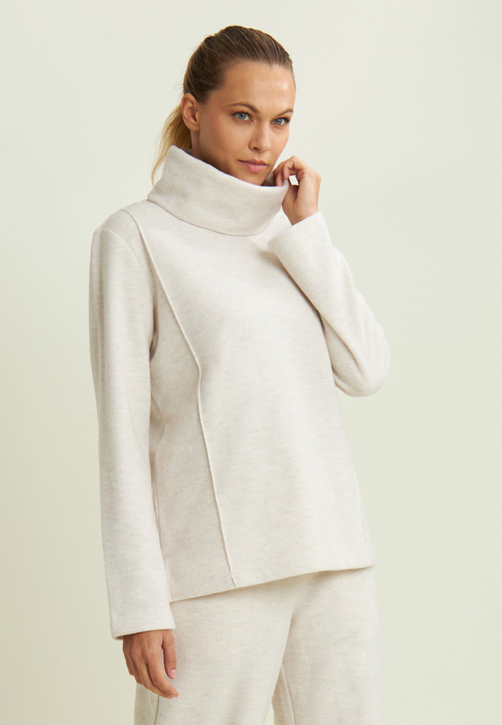 freddy-sweat-femme-vas-col-haut-effet-tricot image 1