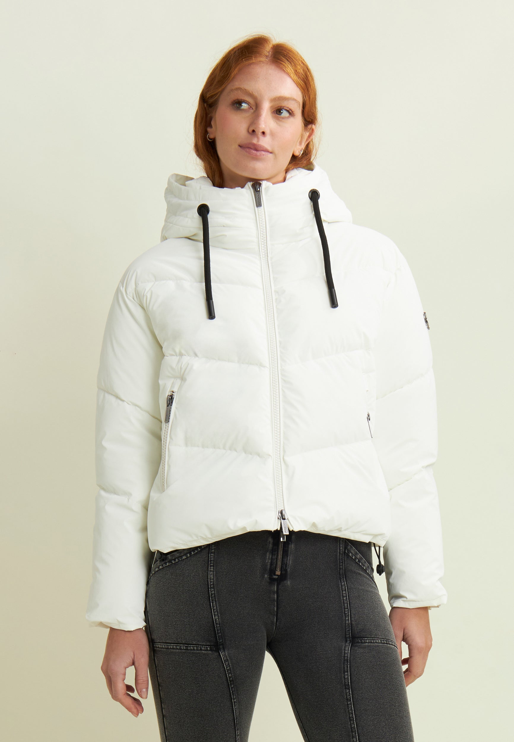 freddy-piumino-cropped-femme-col-haut-capuche-faux-duvet image 1