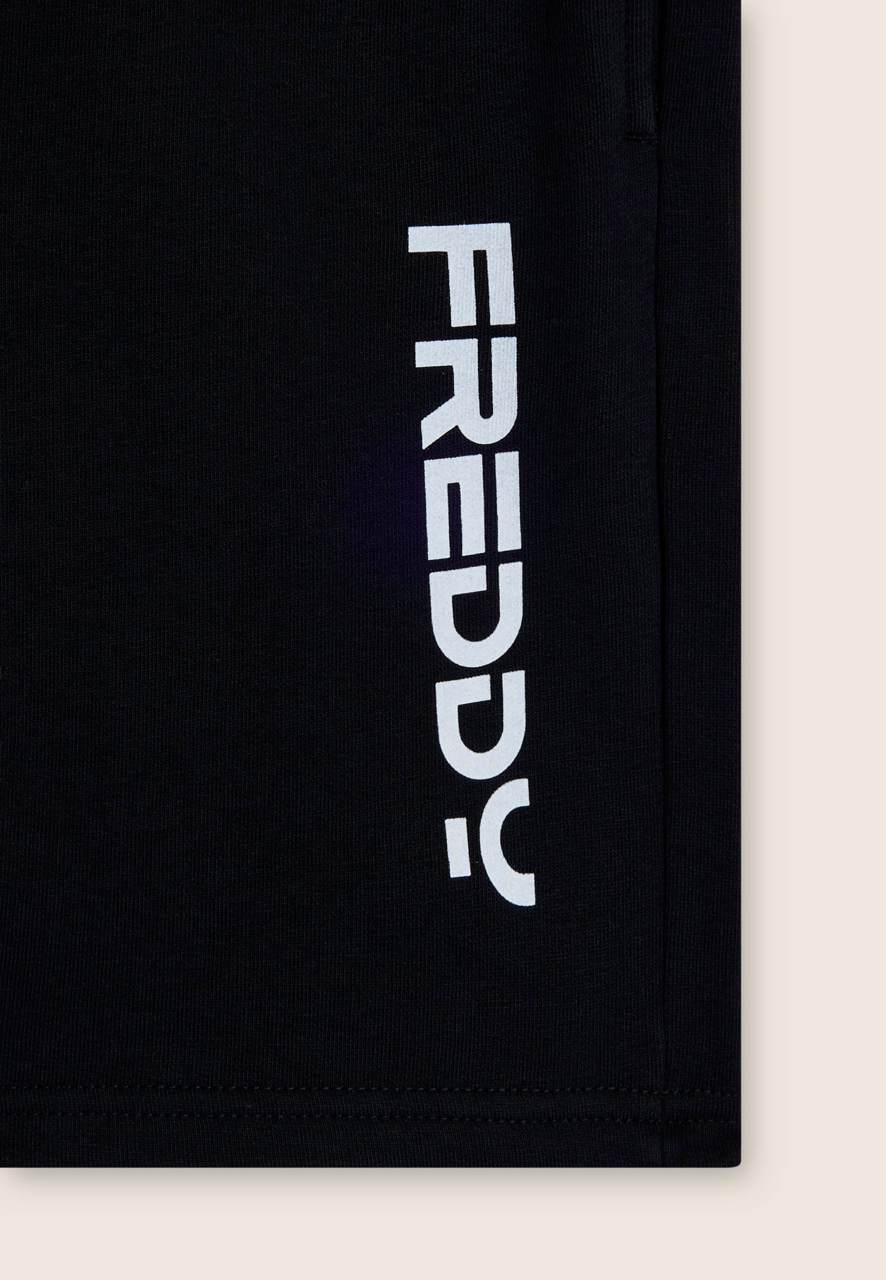 freddy-short-unisexe-jersey-coton-maxi-logo-blanc-sur-noir image 3