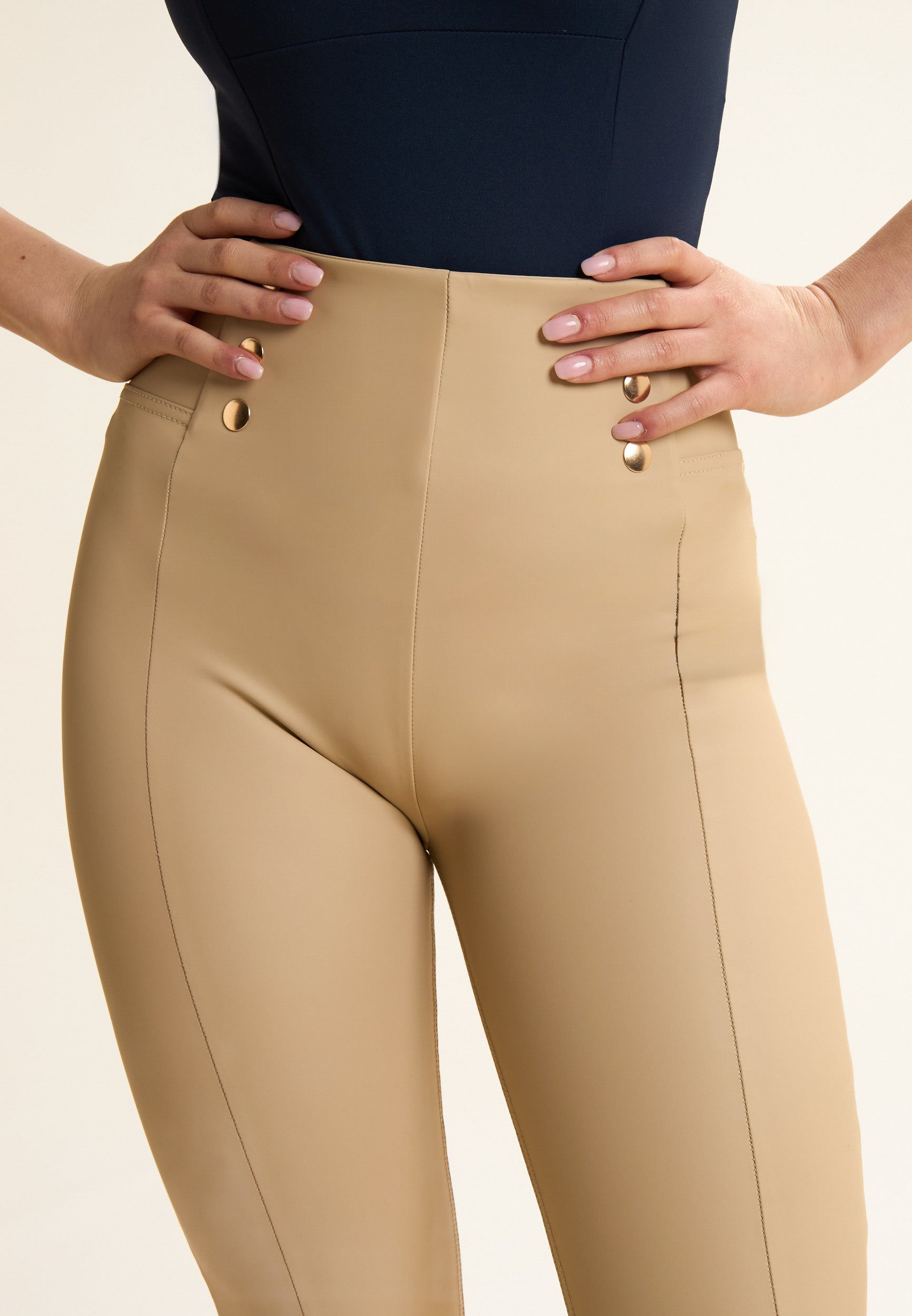 freddy-wr-up-pantalon-similpelle-taille-haute-boutons-dor-s image 5