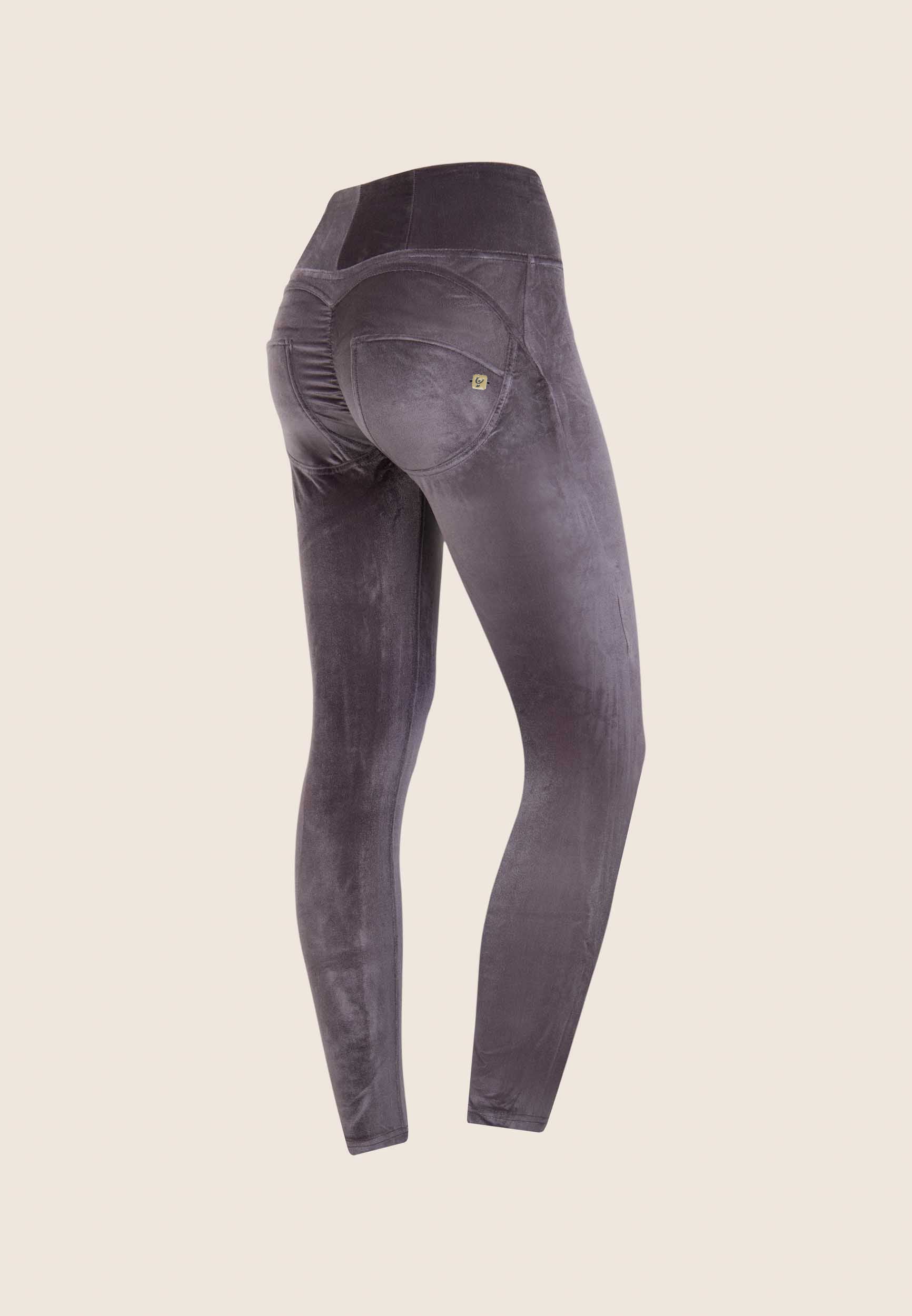 freddy-wr-up-pantalon-push-up-7-8-vita-alta-effet-velours image 8