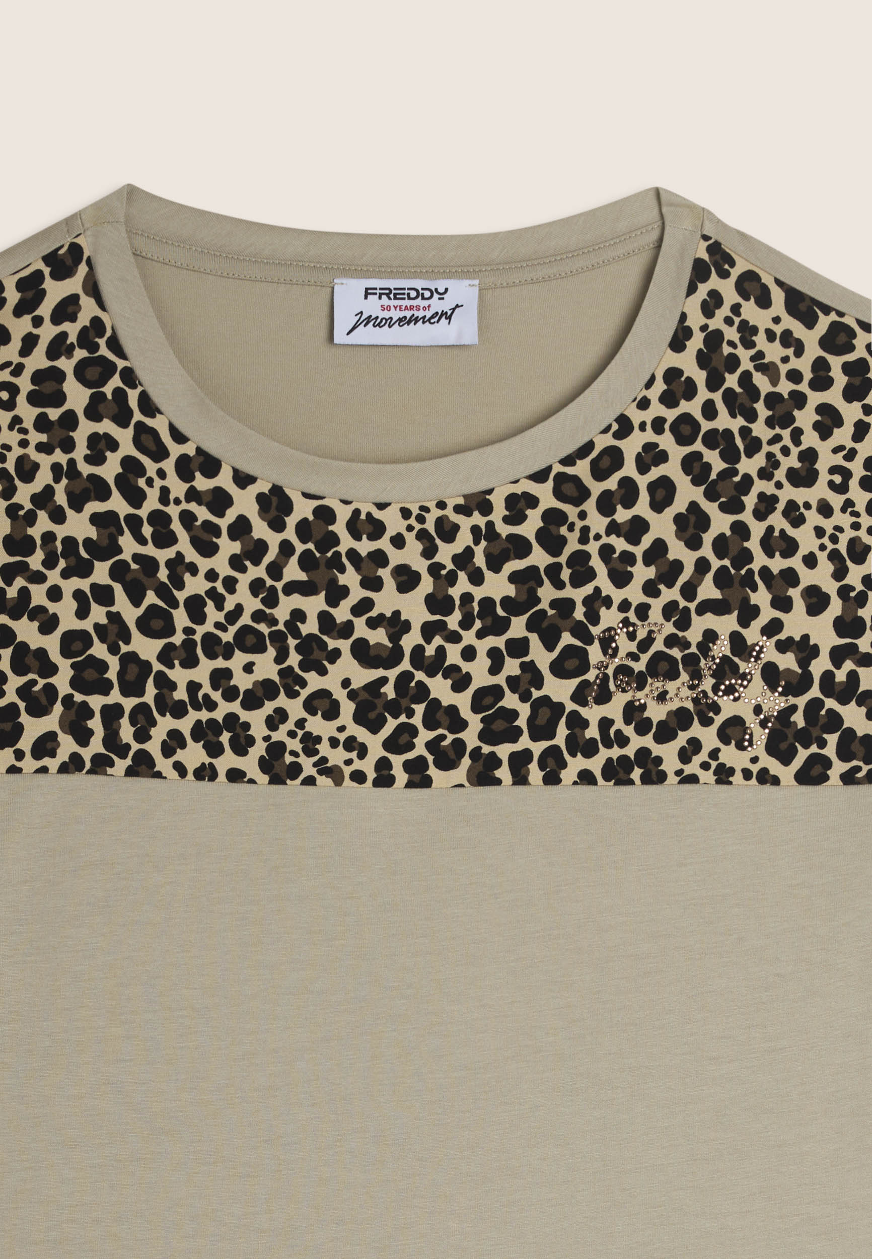 freddy-t-shirt-femme-animalier-paules-coton-modal-borchie image 7