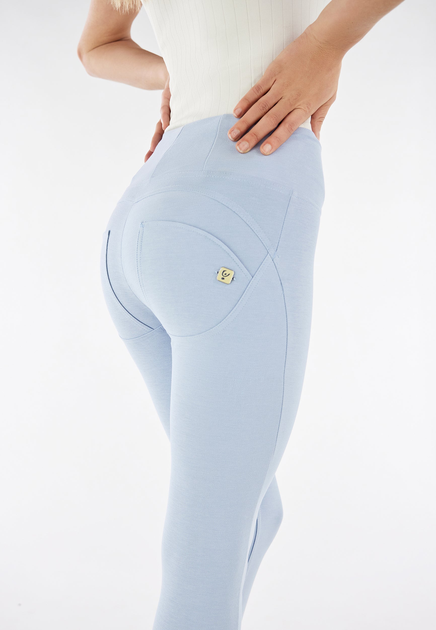 freddy-wr-up-pantalon-femme-capri-jersey-drill-co-taille-haute image 6