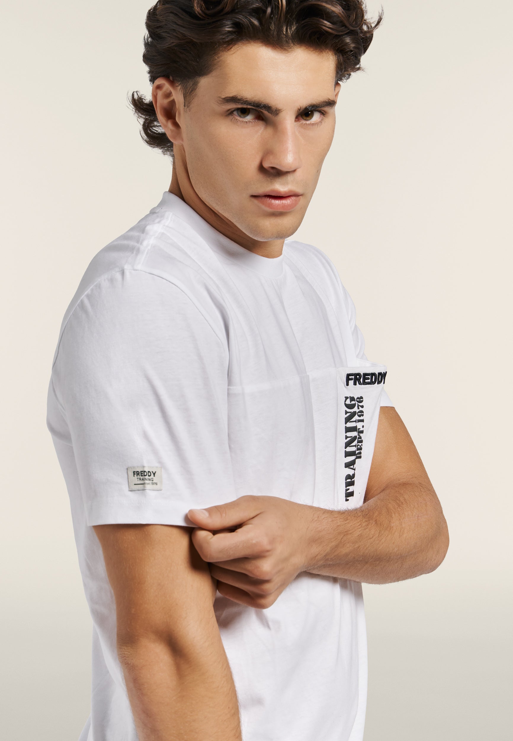 freddy-t-shirt-homme-coton-graphique-relief image 4