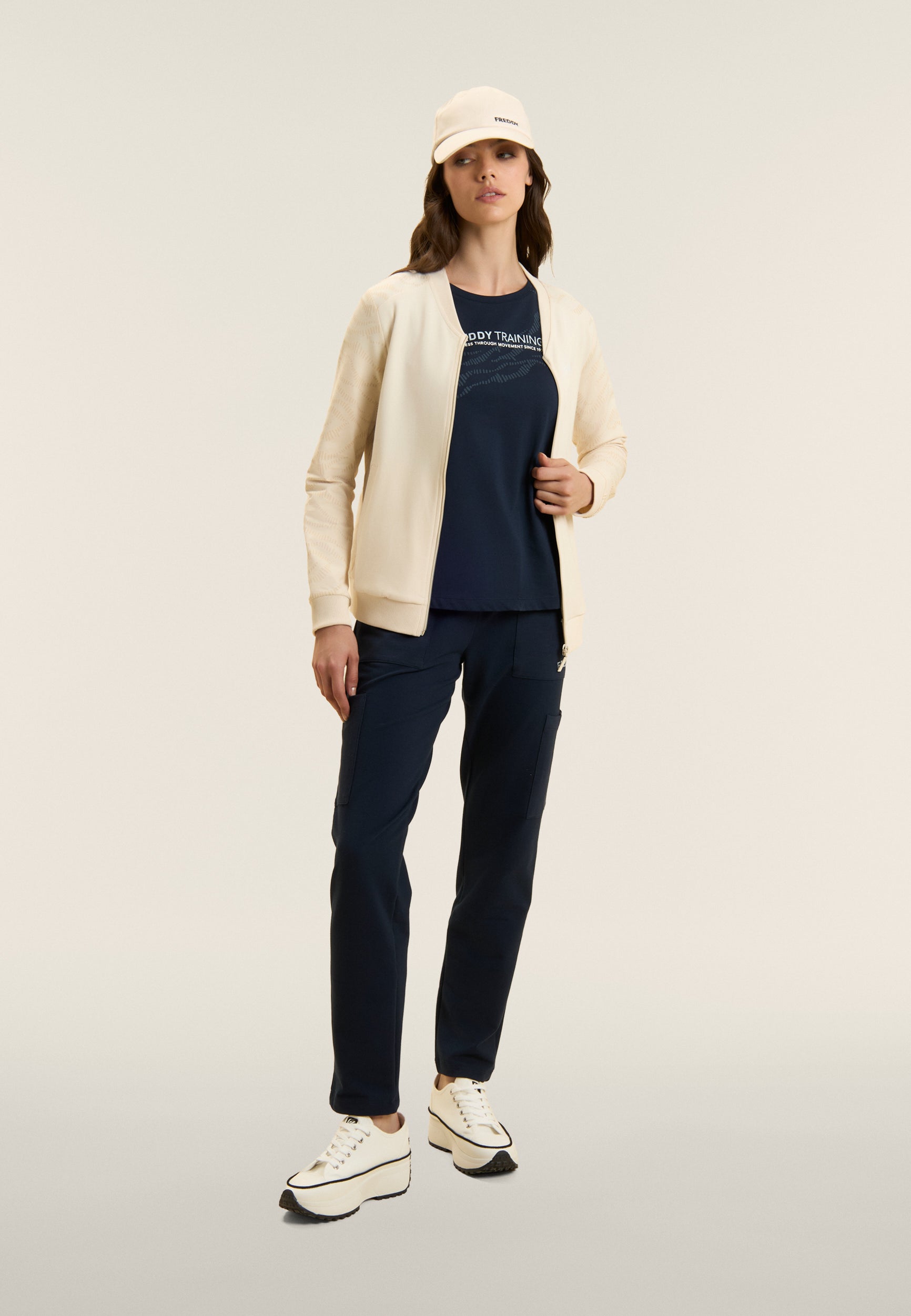 freddy-pantalon-regular-french-terry-poches-logo image 2