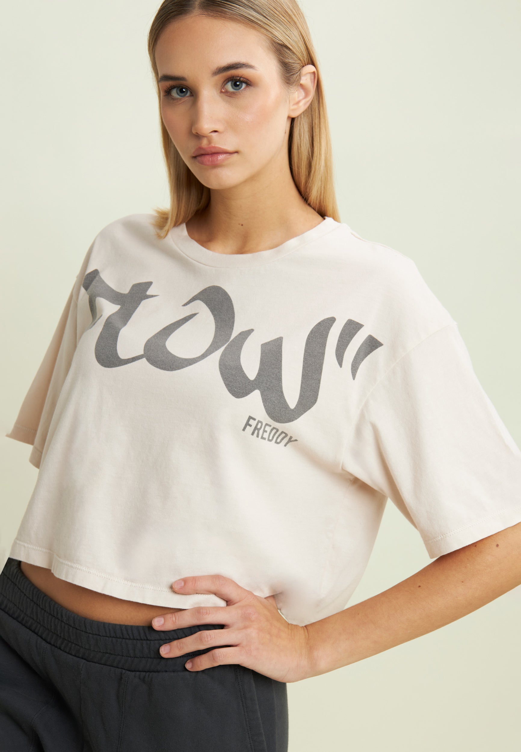 freddy-t-shirt-cropped-femme-flow-street-jersey-doux image 4