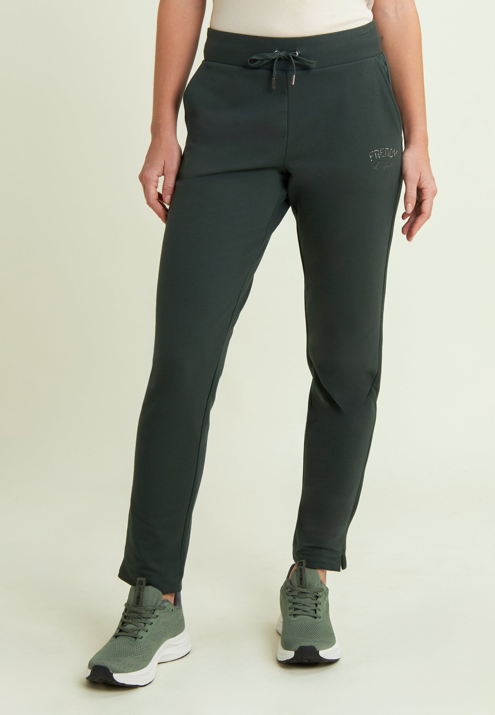 freddy-pantalon-sport-femme-fentes-lat-rales-regular image 1