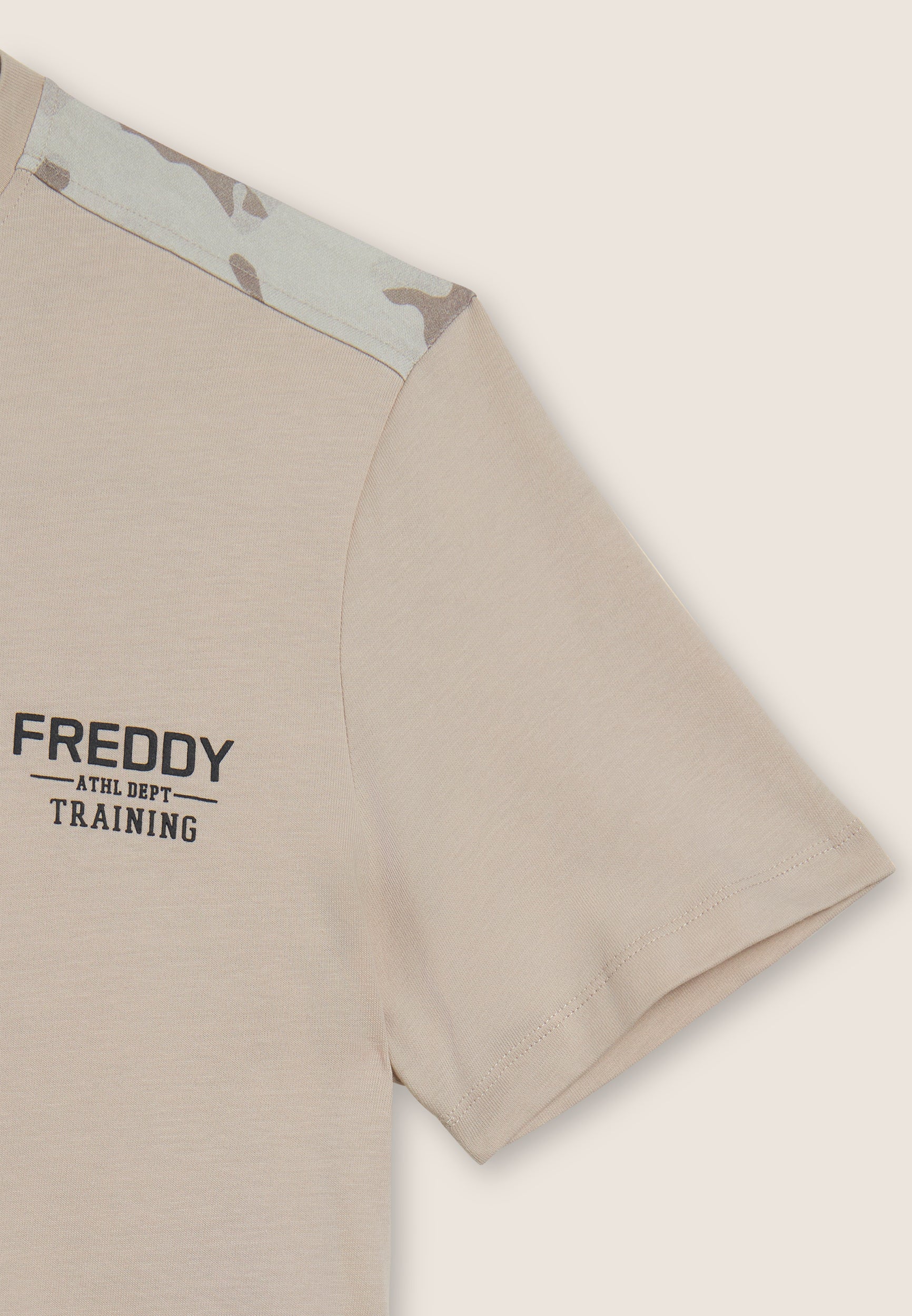 freddy-t-shirt-coton-logo-coeur-inserts-camouflage image 7