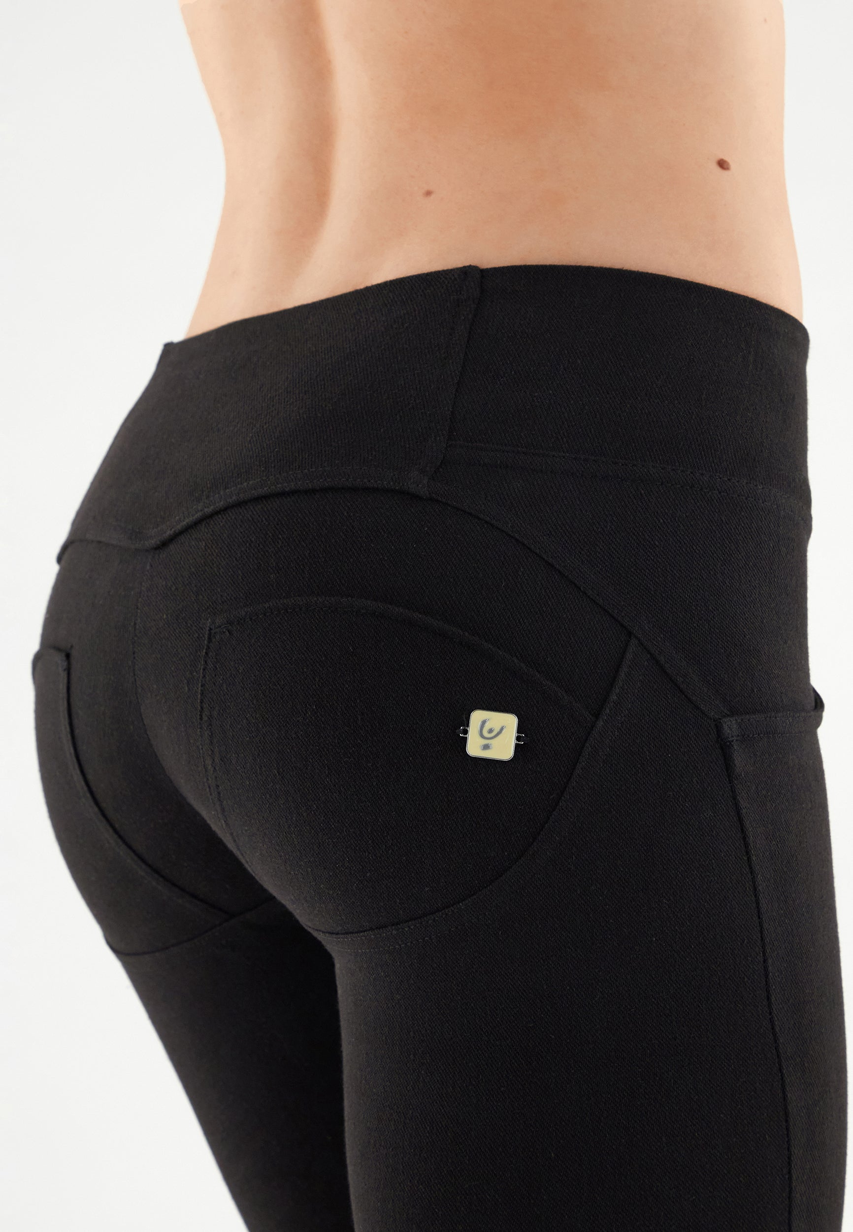 freddy-wr-up-biker-push-up-taille-moyenne-drill-cologique image 3