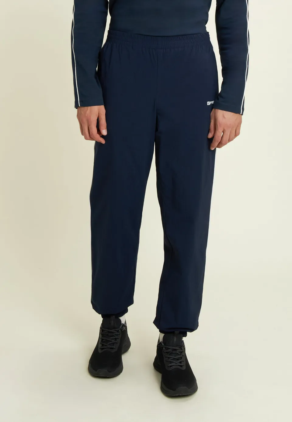 freddy-pantalon-sport-homme-nylon-stretch-contrast image 1