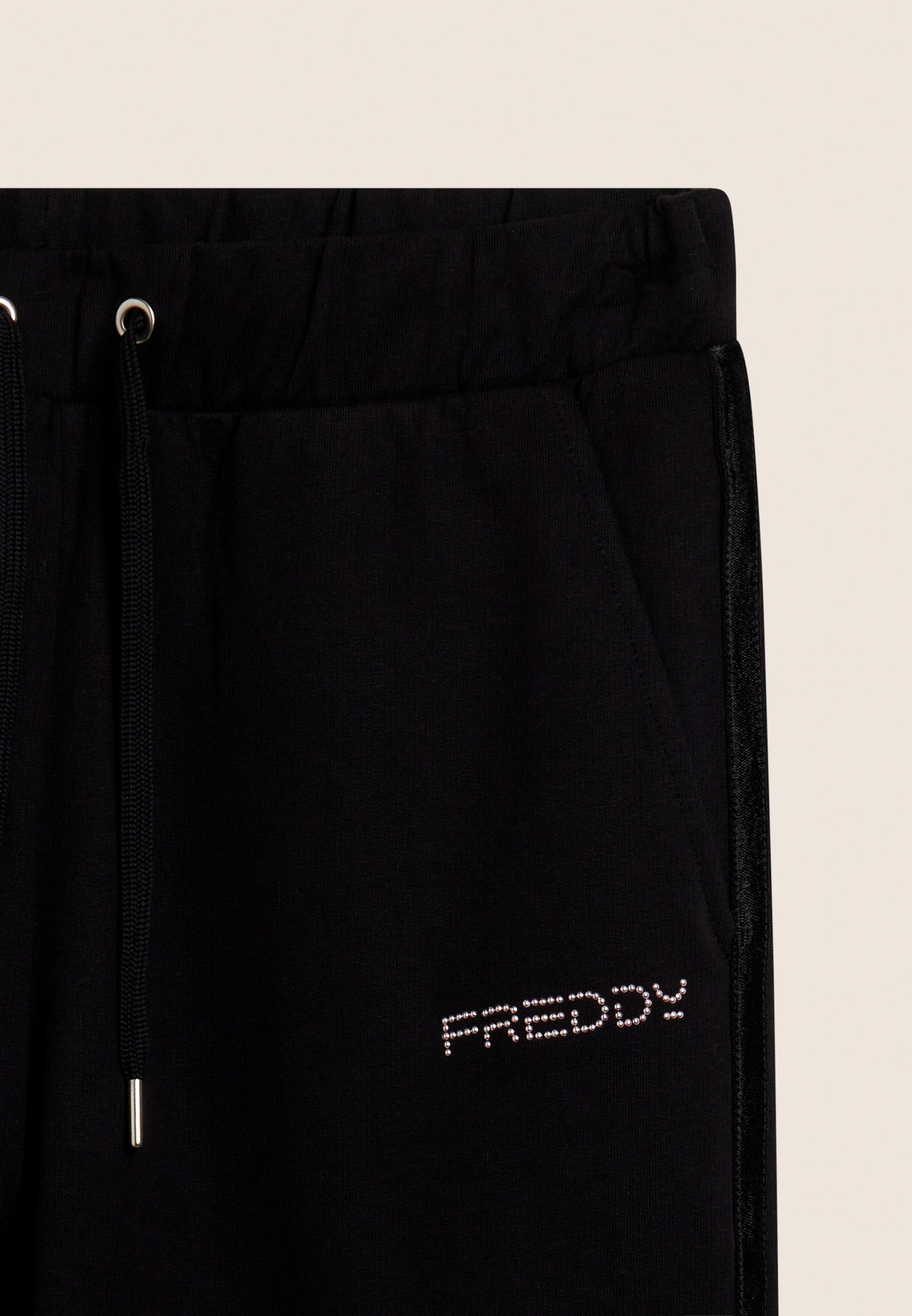 freddy-pantalon-sport-cropped-comfort-wide-leg-femme image 8