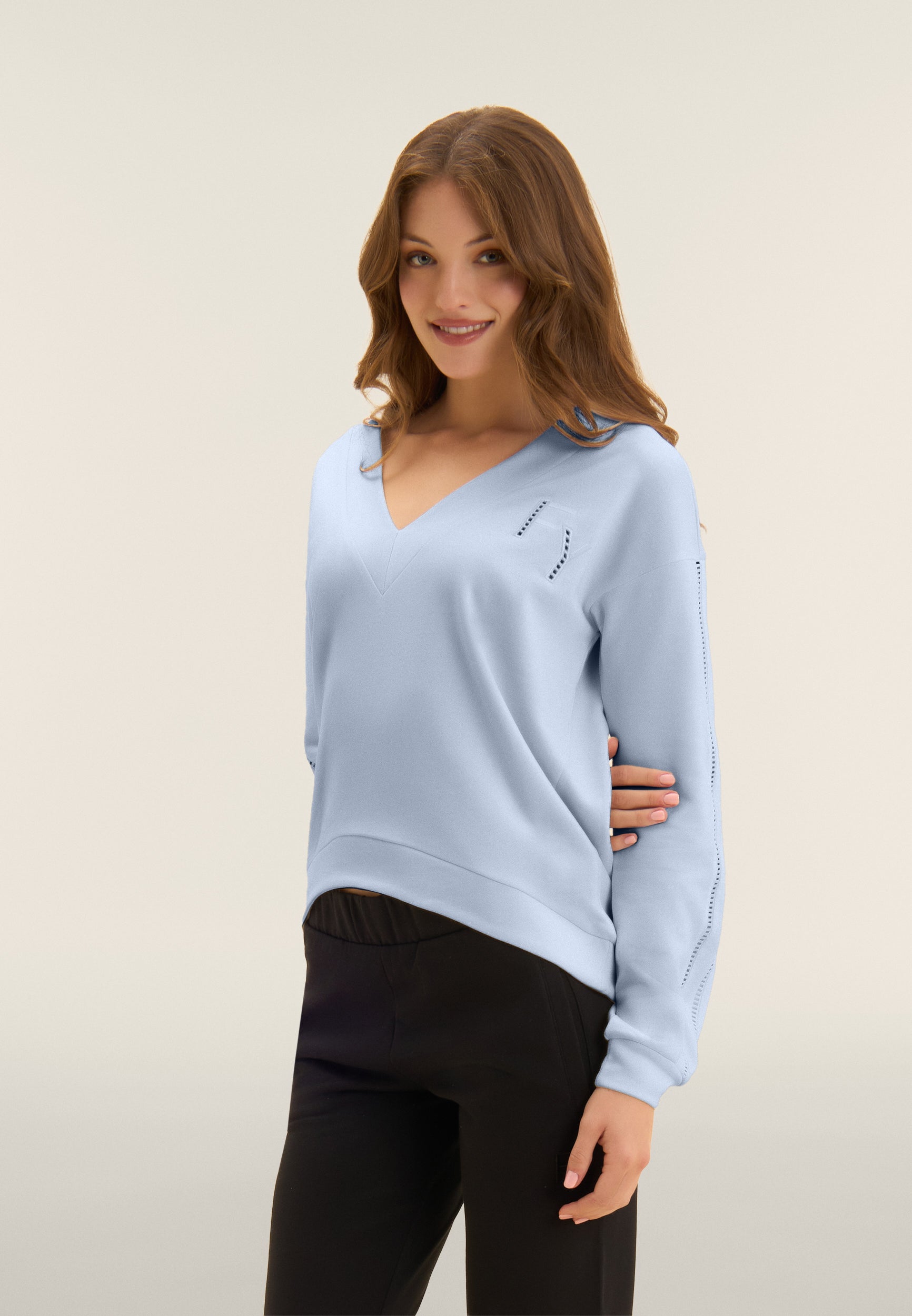 freddy-sweat-col-v-femme-french-terry-broderie-fy image 8