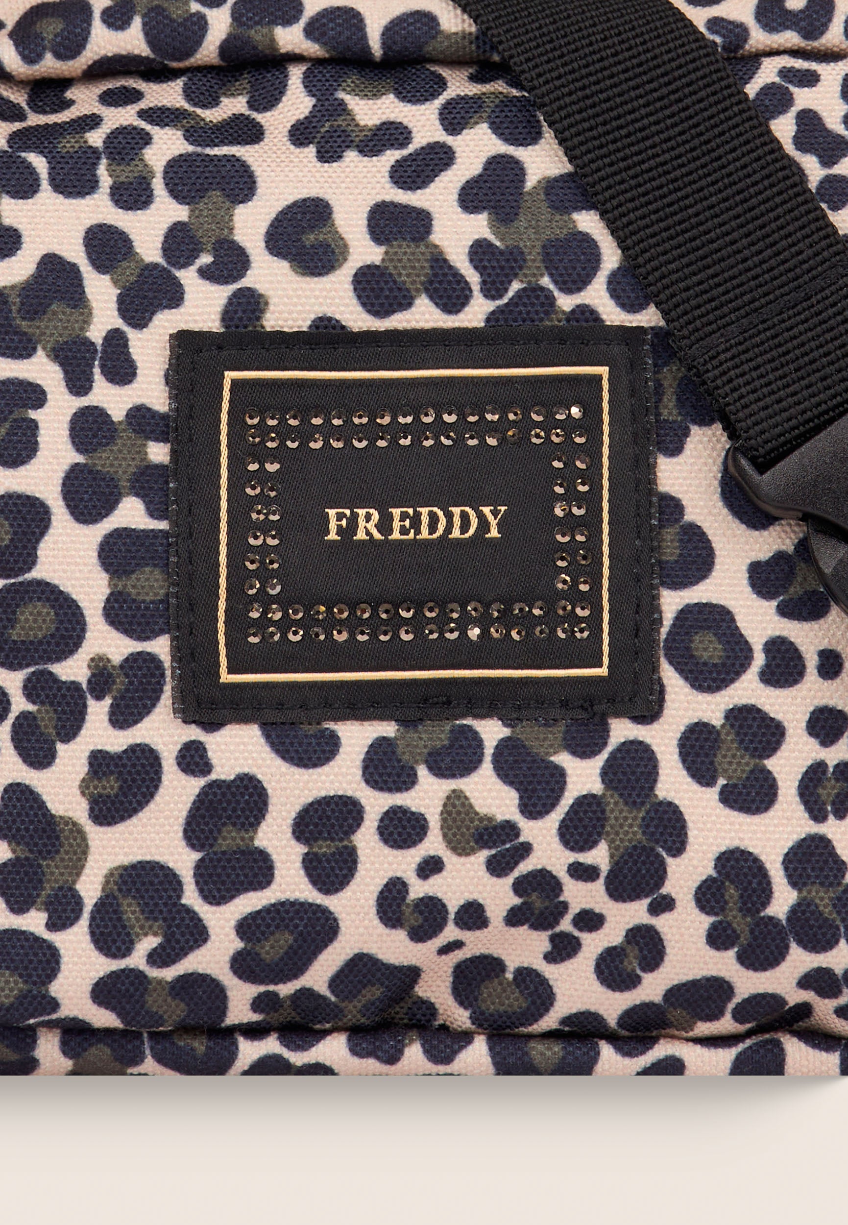 freddy-sac-banane-canvas-imprim-animalier image 5