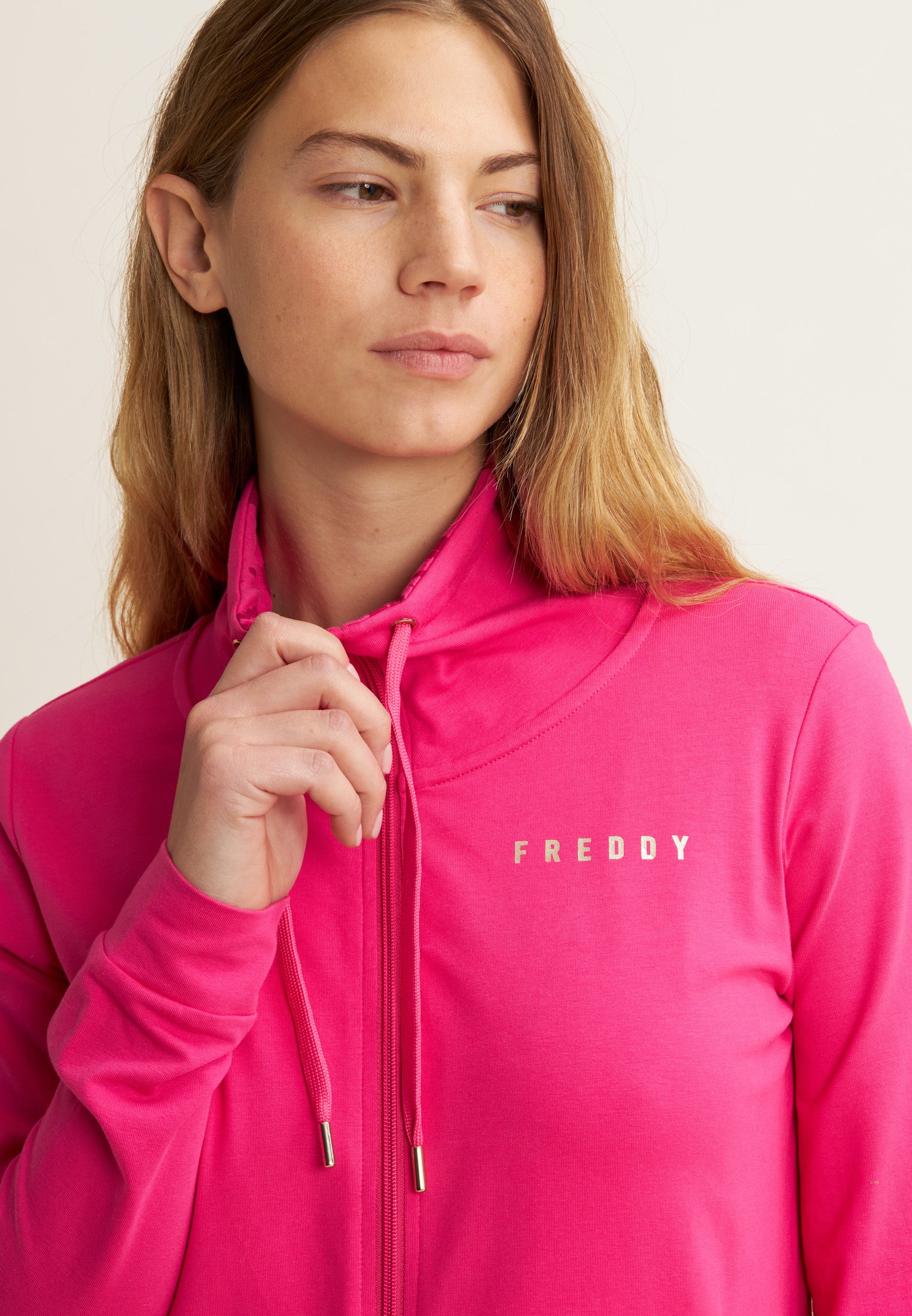 freddy-sweat-zip-col-haut-training-floral-or image 4