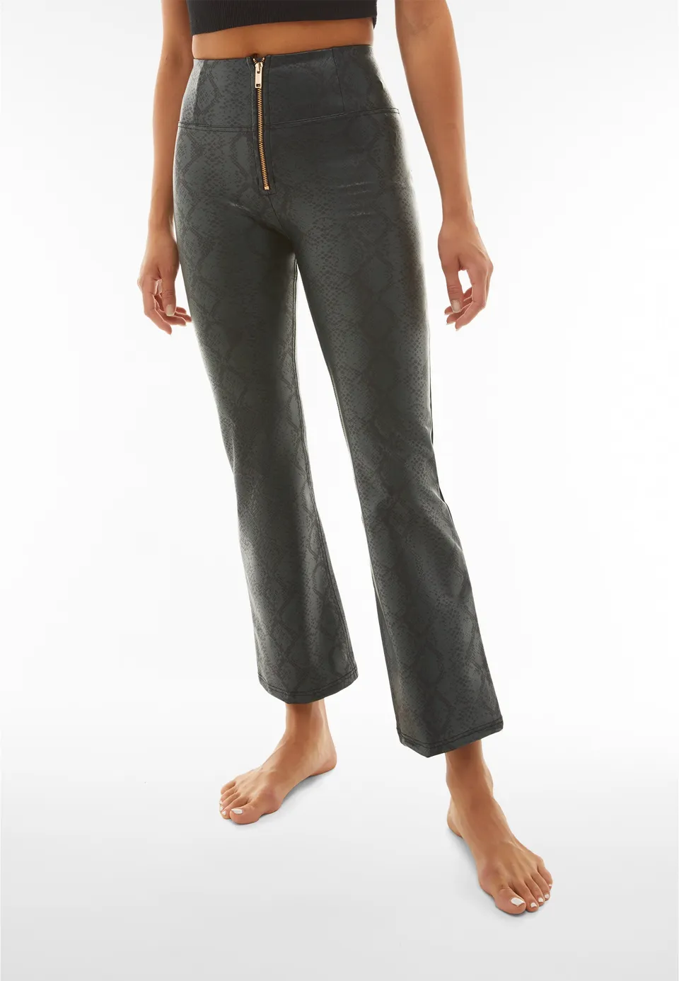 freddy-wr-up-pantalon-similicuir-python-flare-cropped image 1