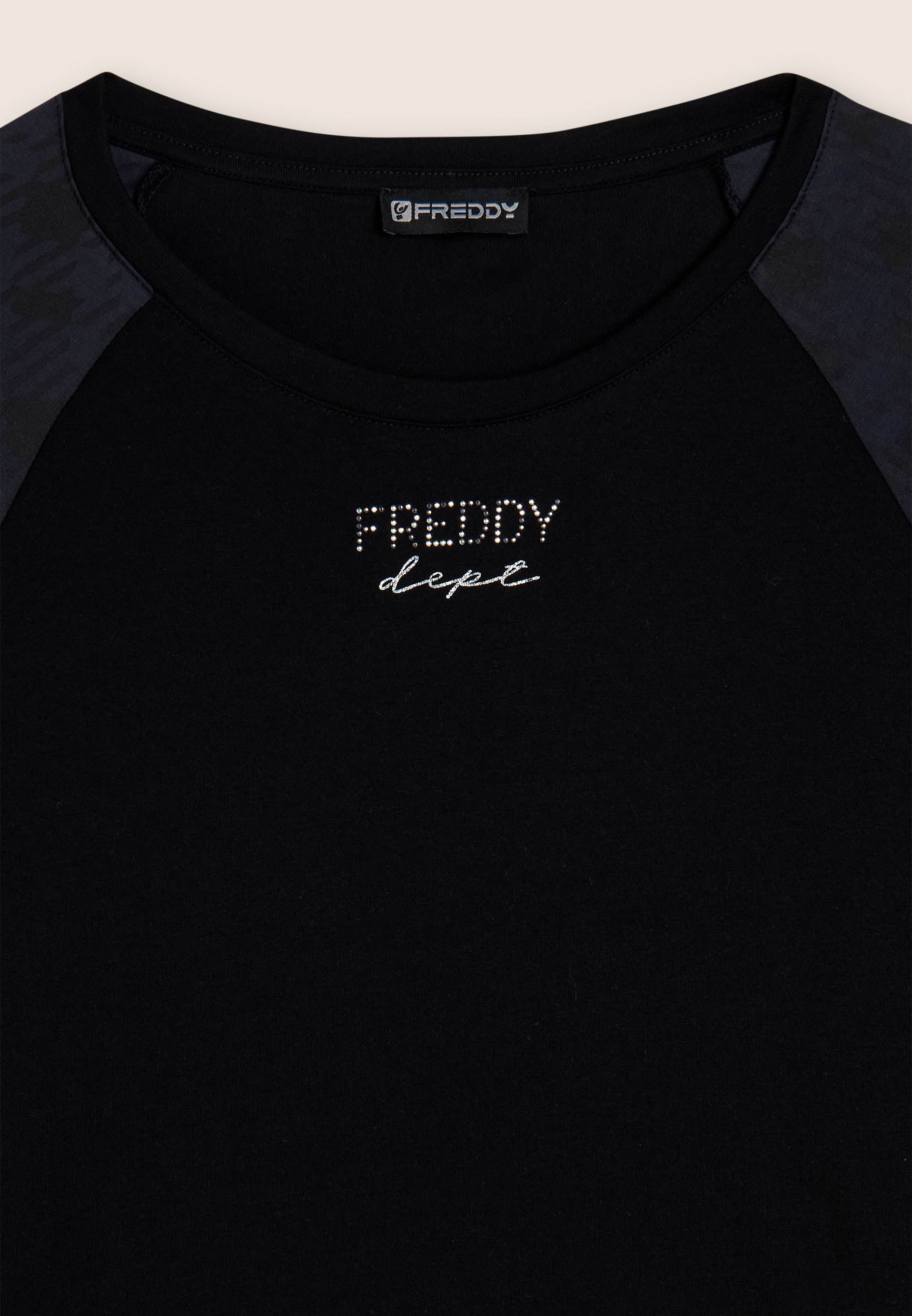freddy-t-shirt-manches-longues-femme-fond-asym-trique-logo-borchie image 3
