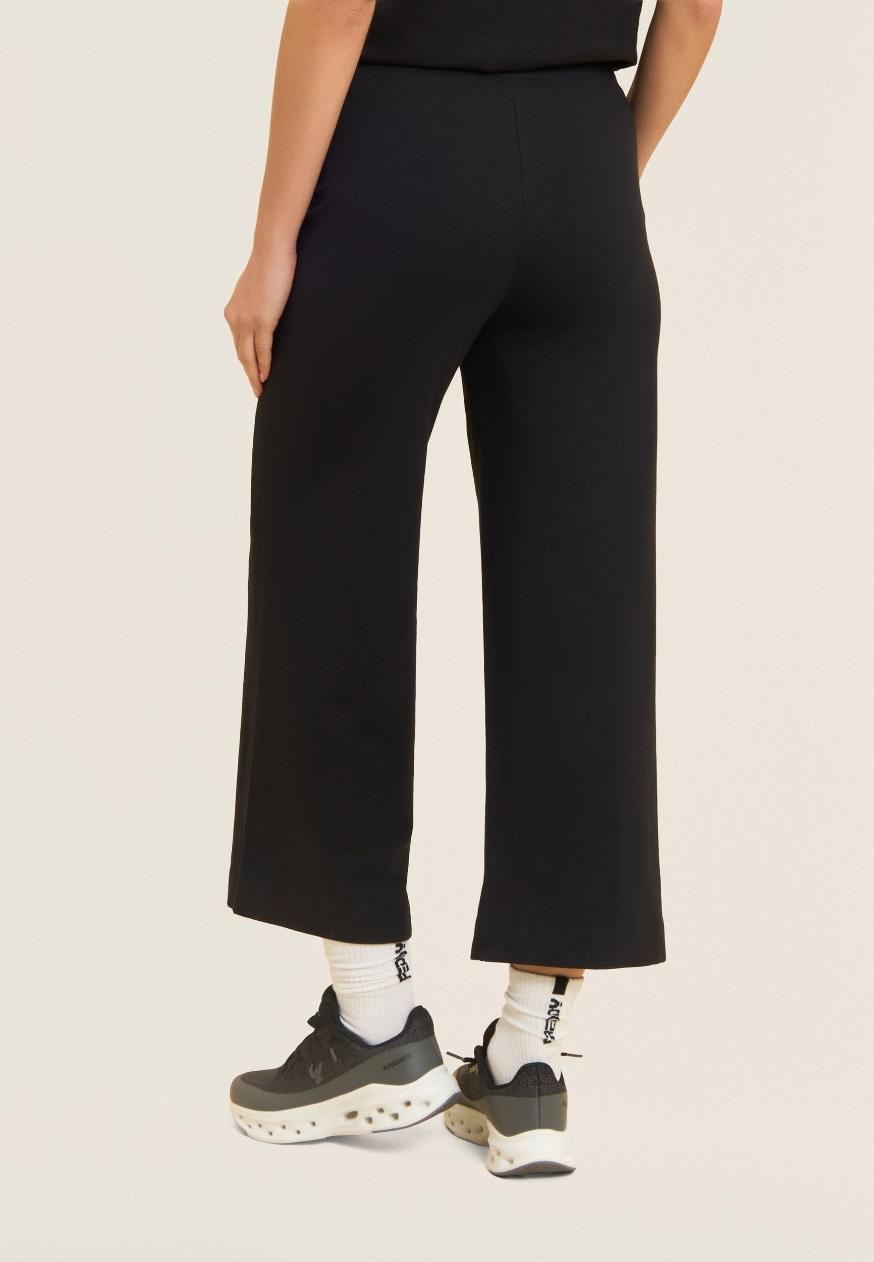 freddy-pantalon-sport-wide-leg-cropped-freddy-mst image 3